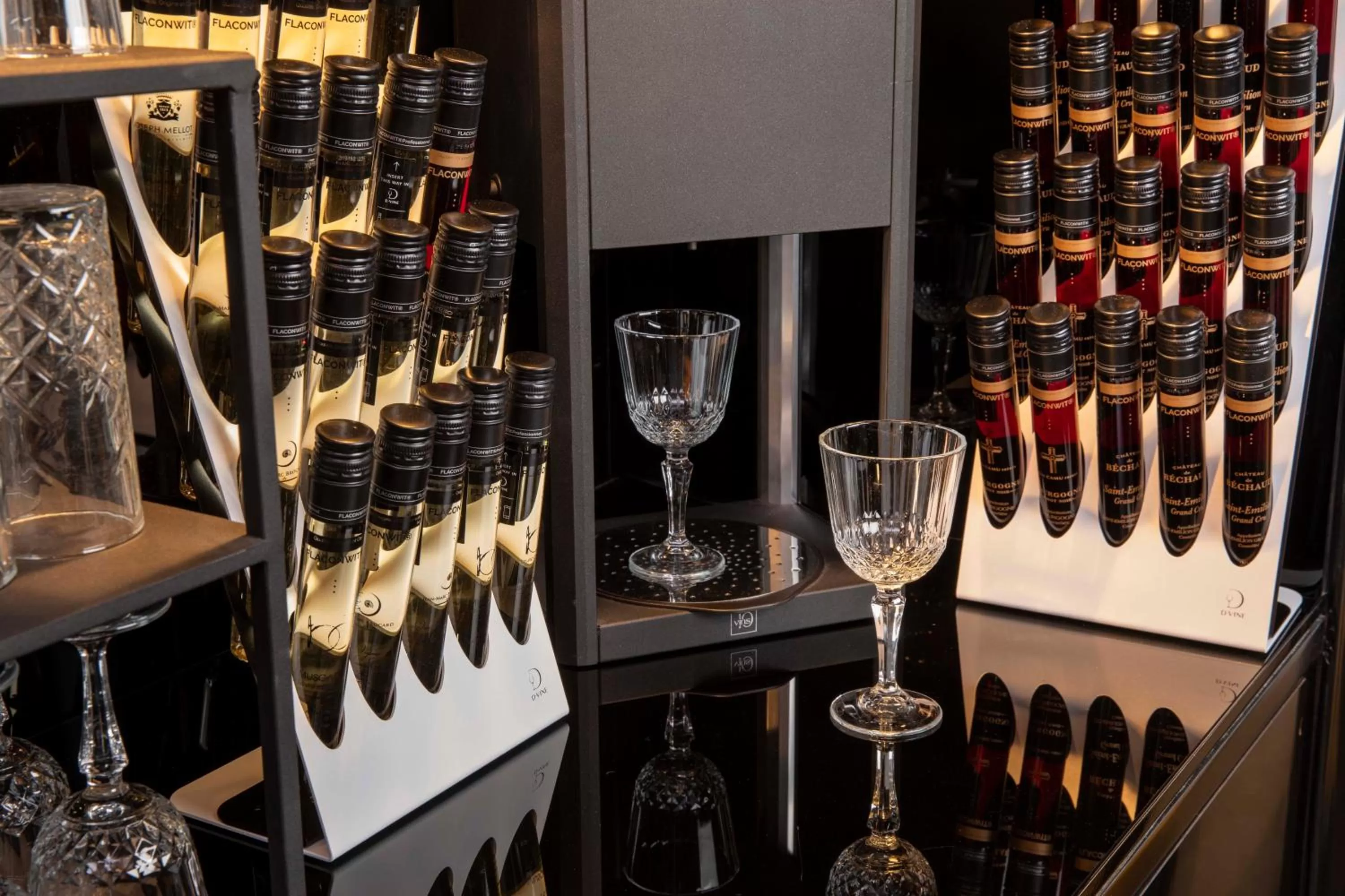 Area and facilities in First Hotel Paris Tour Eiffel