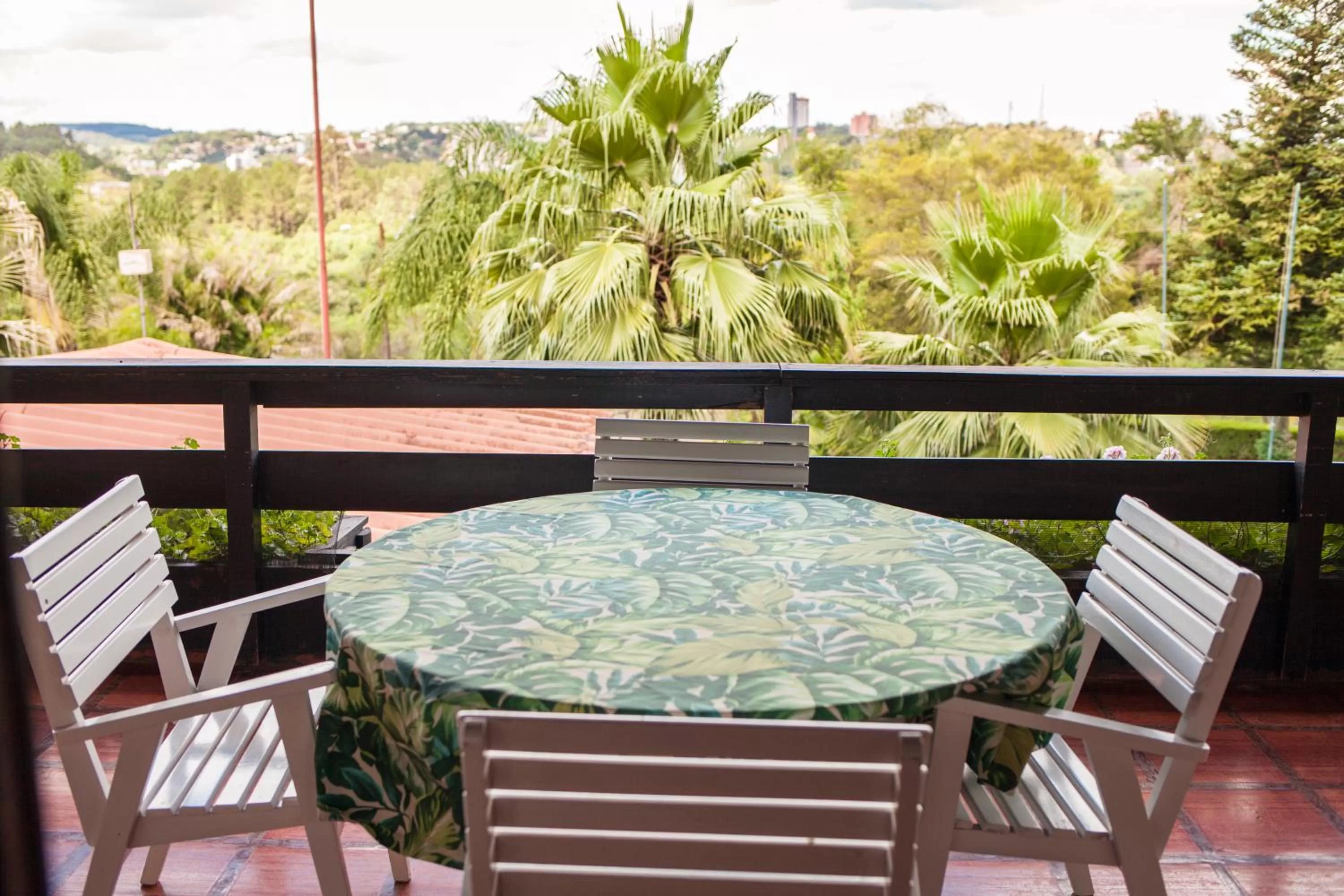 Garden view, Balcony/Terrace in Elsenau Hotel