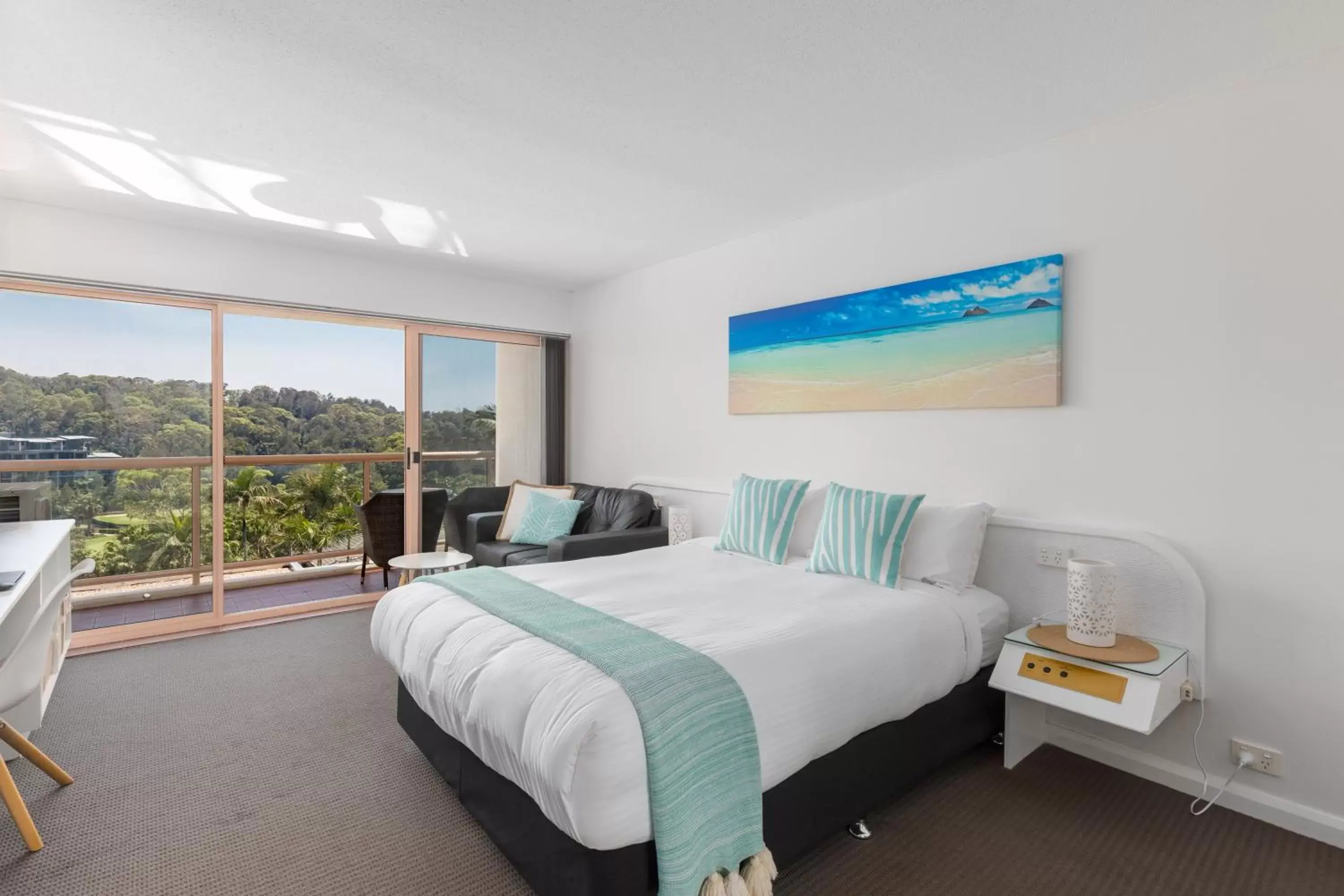 Bedroom in Charlesworth Bay Beach Resort