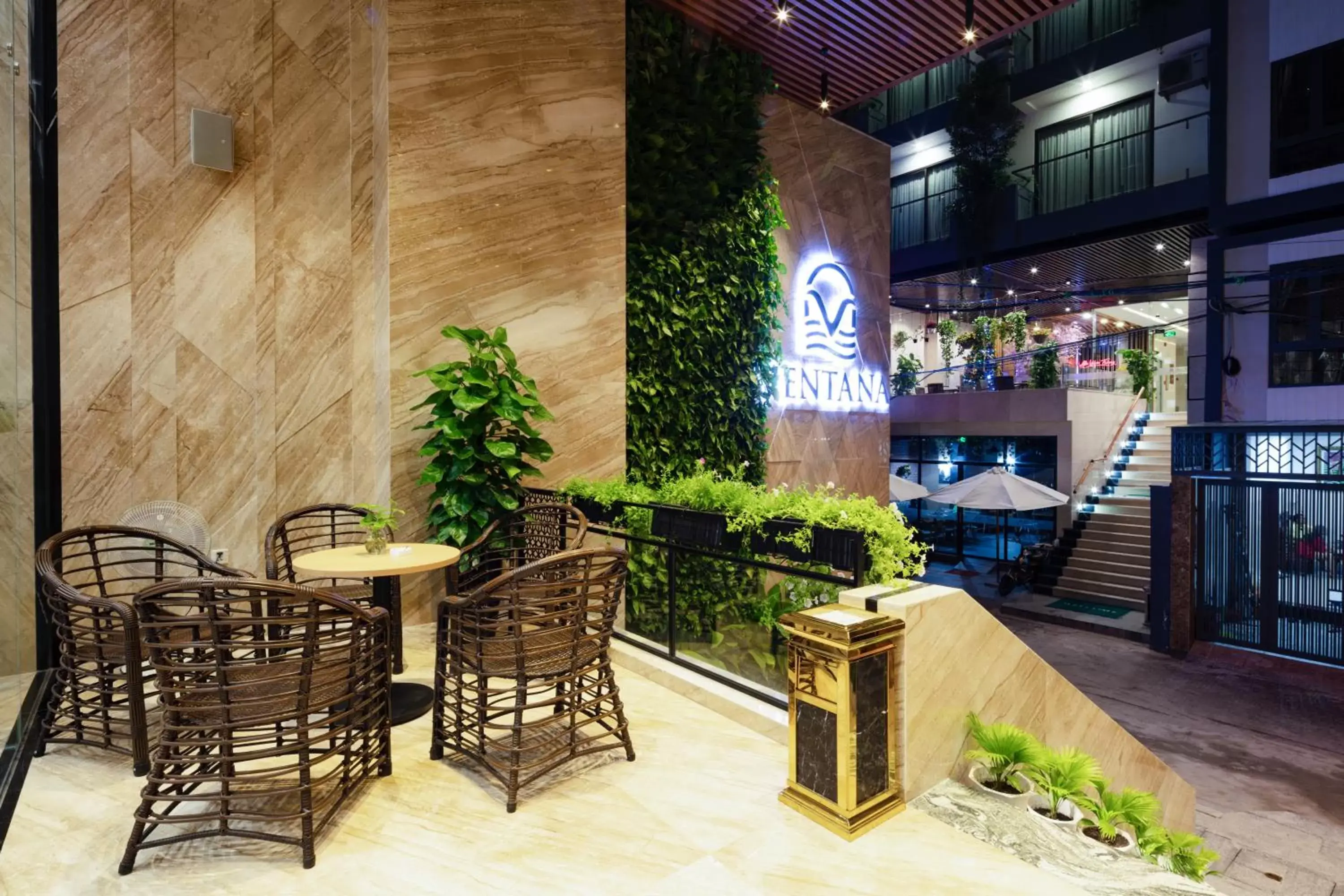 Property building in VENTANA NHA TRANG HOTEL Property building in VENTANA NHA TRANG HOTEL