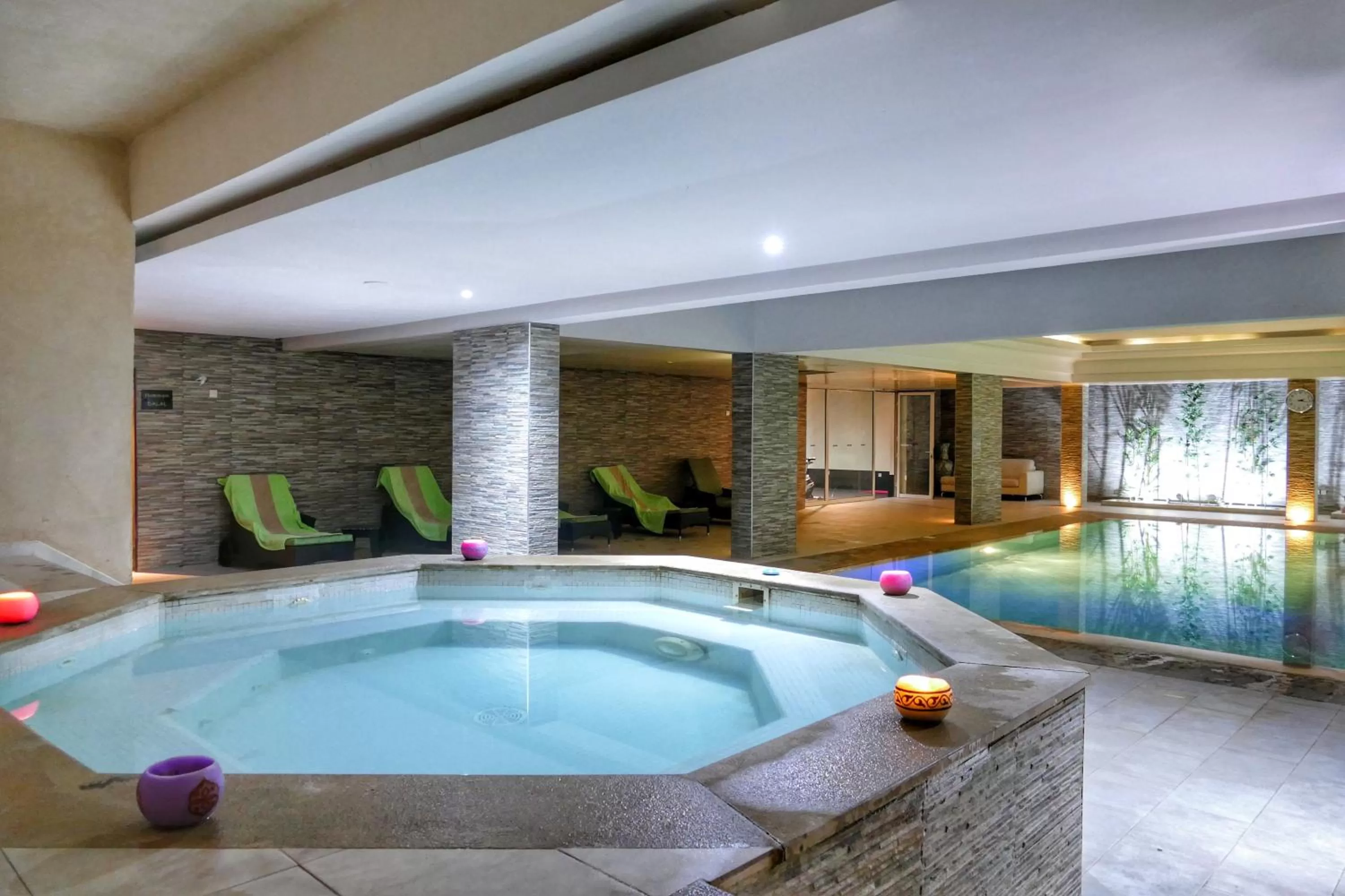 Hot Spring Bath in Zalagh Kasbah Hotel & Spa