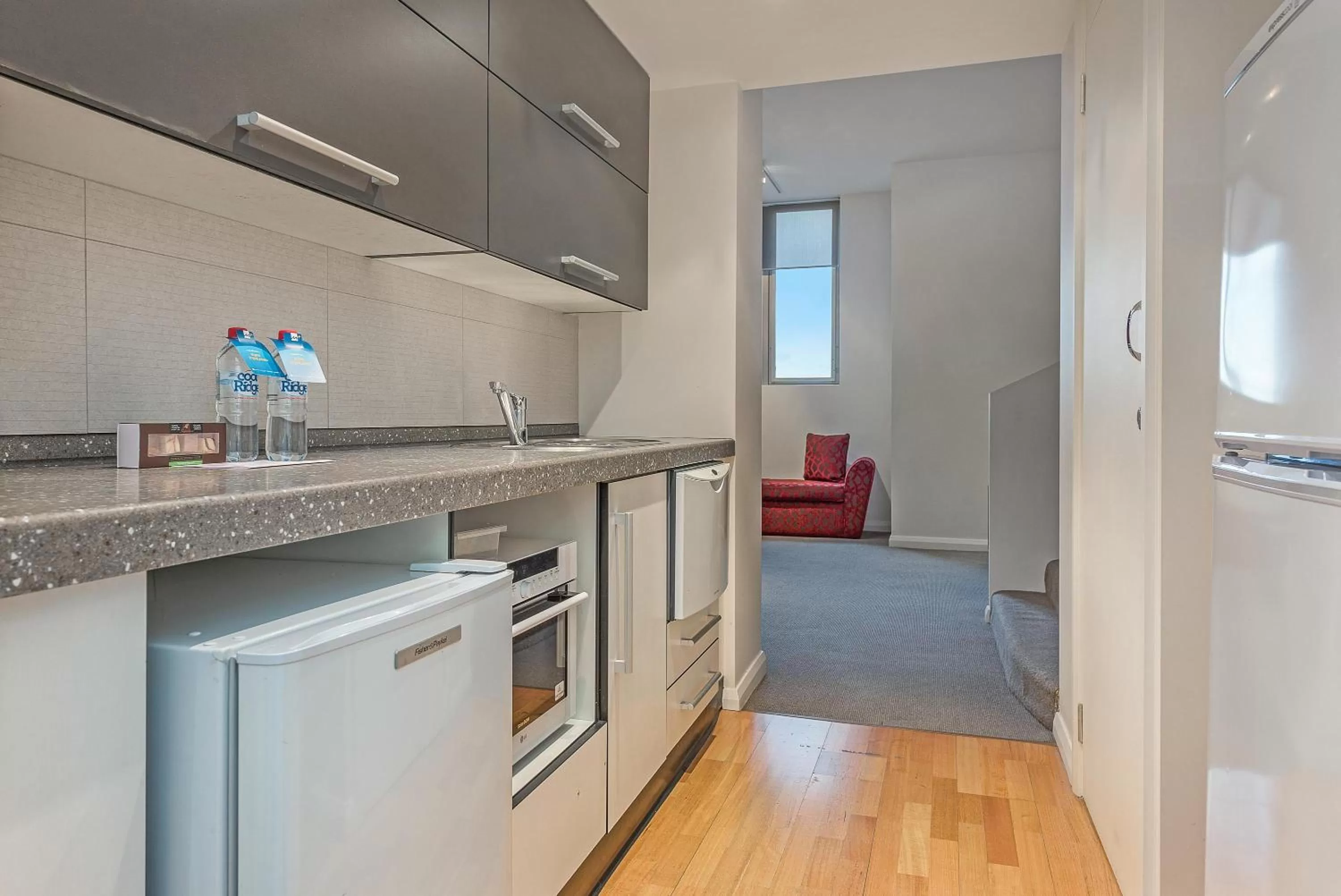 Kitchen or kitchenette in Mantra One Sandy Bay Road