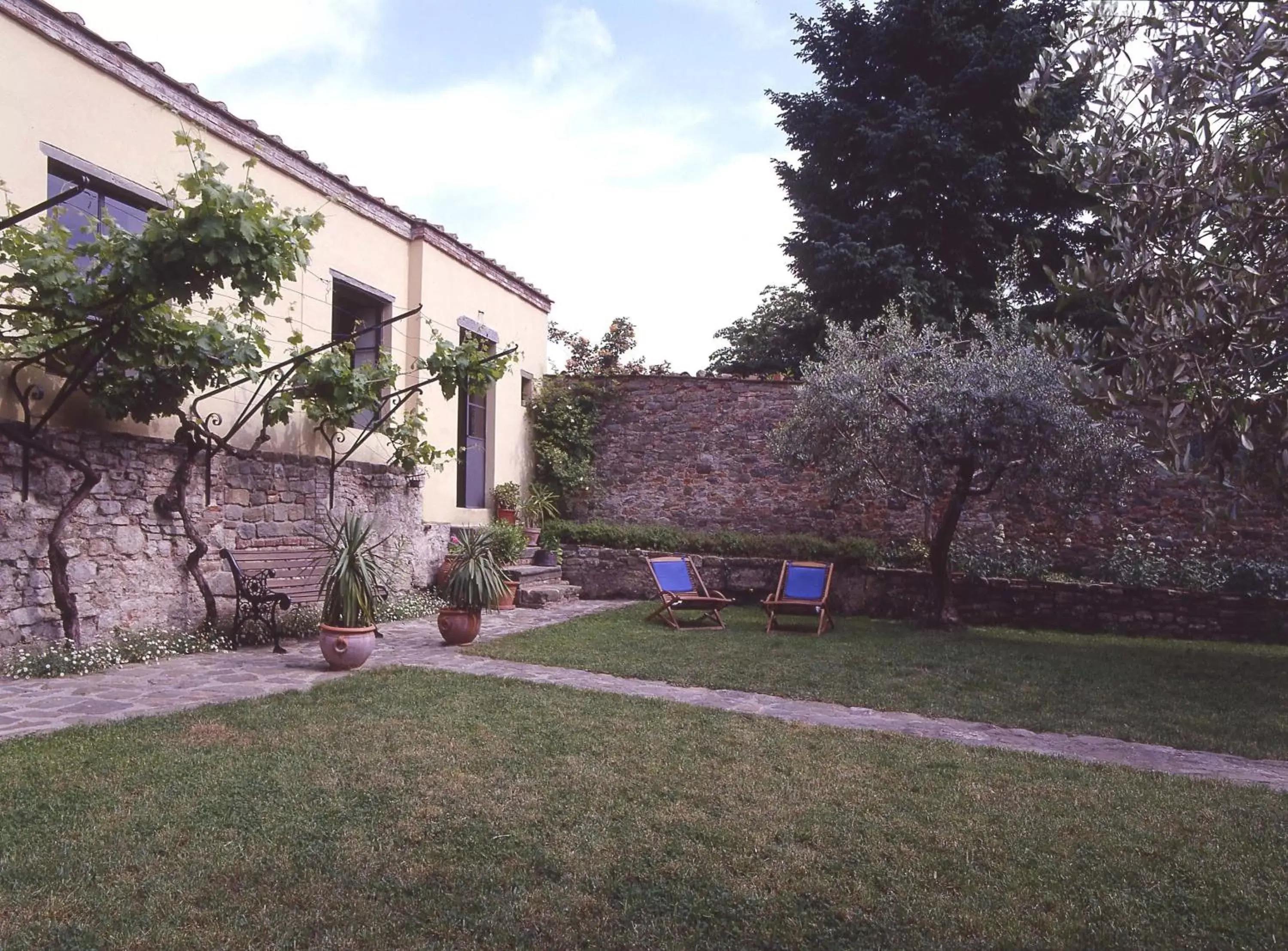 Garden, Property Building in antica casa "le rondini"