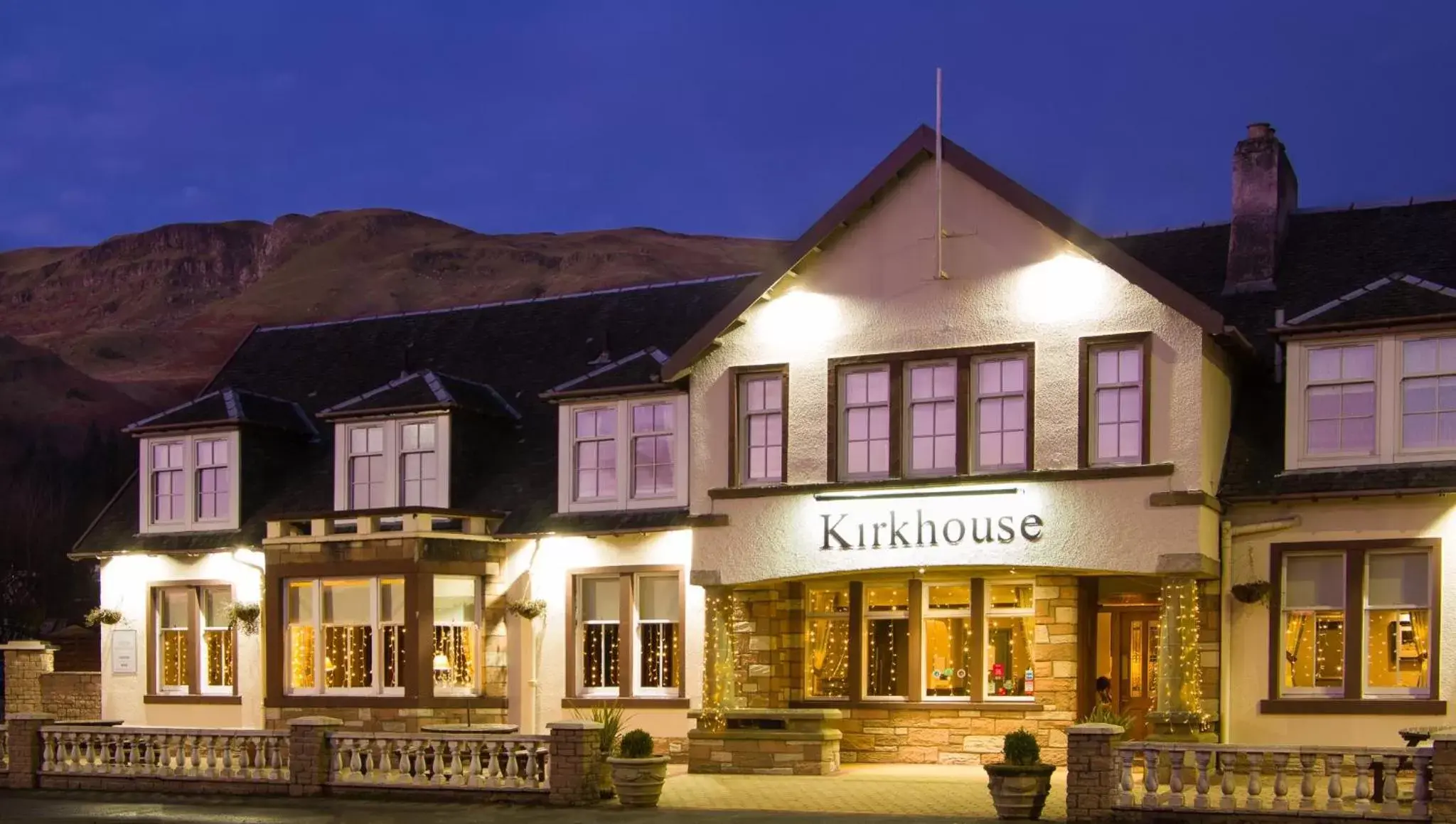 Property building in Kirkhouse Inn