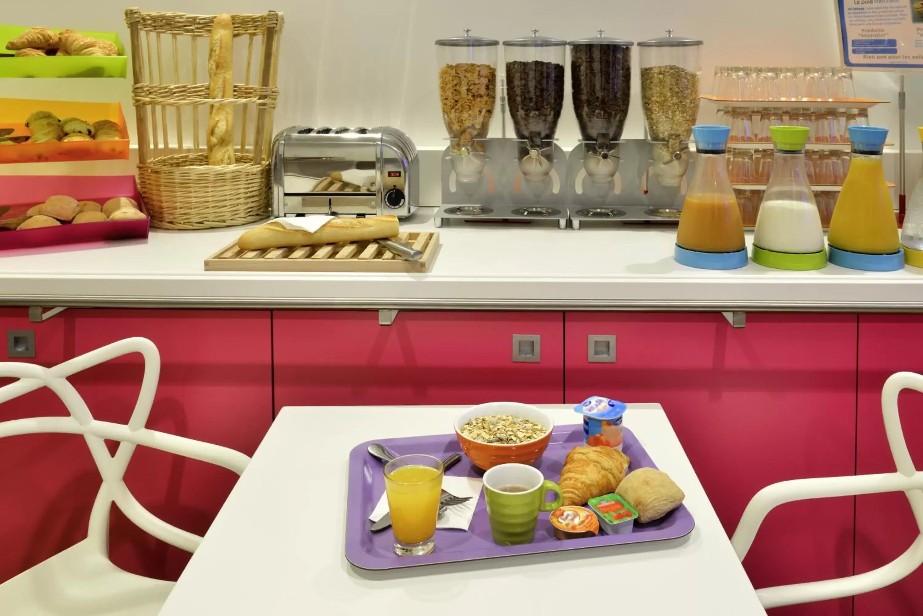 Restaurant/places to eat, Breakfast in ibis Styles Montelimar Centre