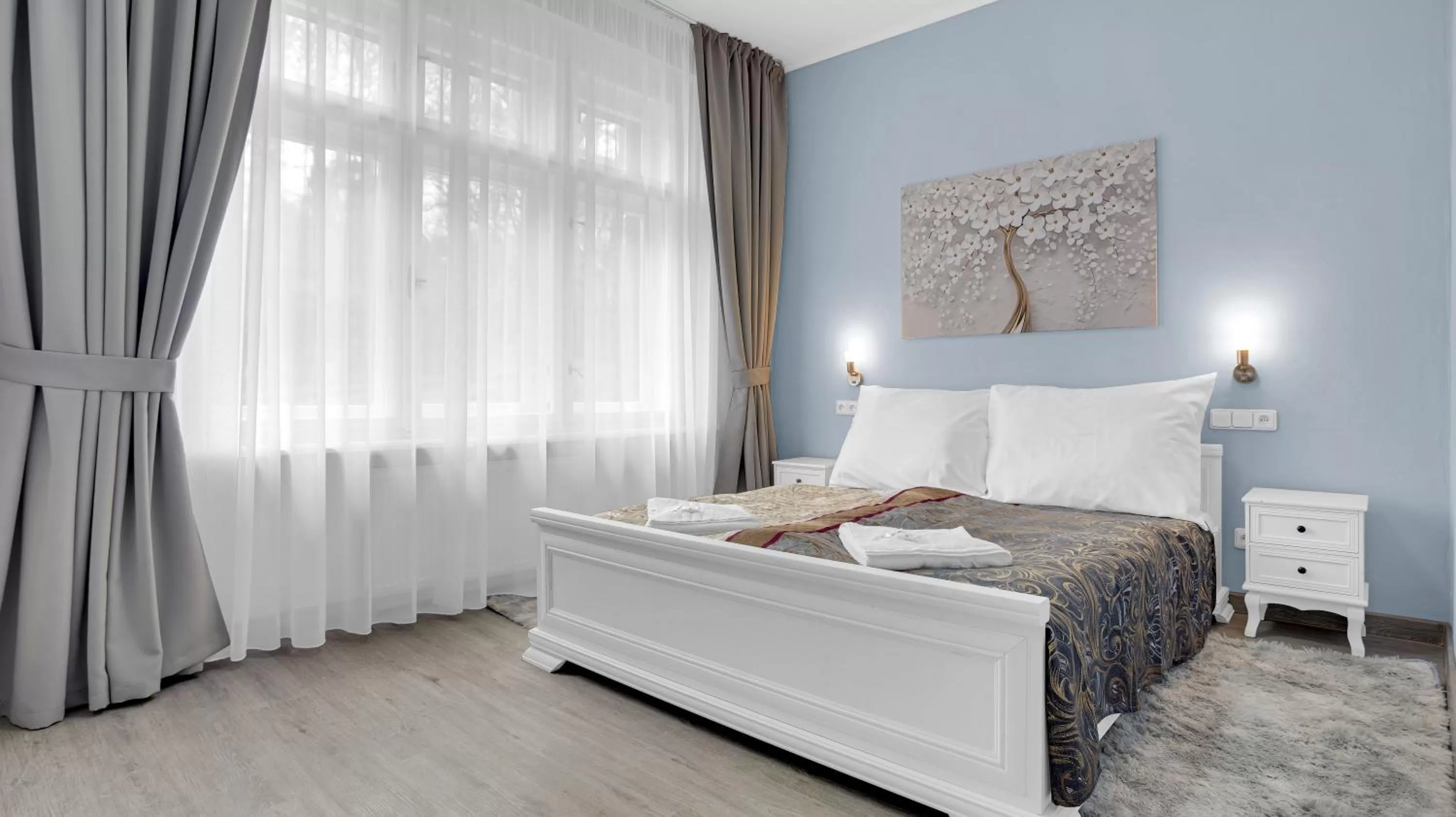 Bed in Aphrodite Suite Hotel Karlovy Vary