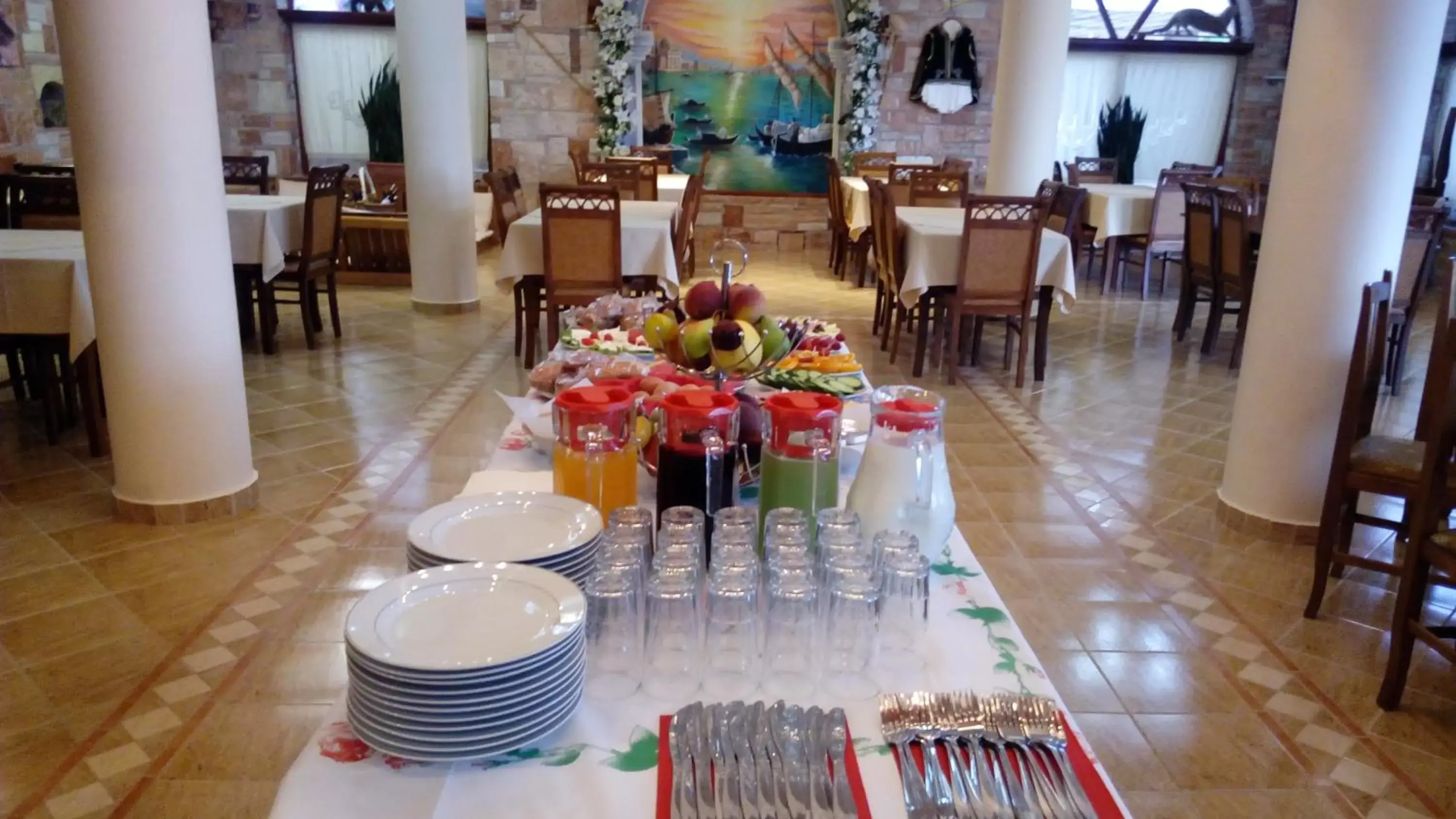 Restaurant/places to eat in Hotel Piccolino Restaurant/places to eat in Hotel Piccolino