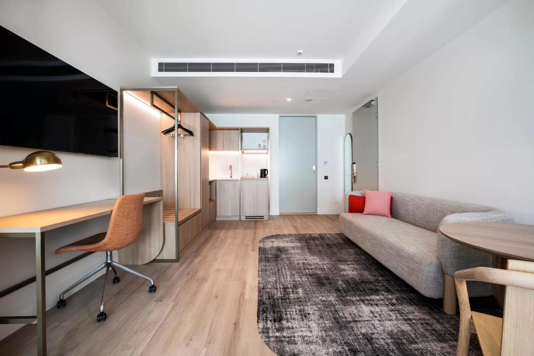 Photo of the whole room in Holiday Inn & Suites Geelong by IHG