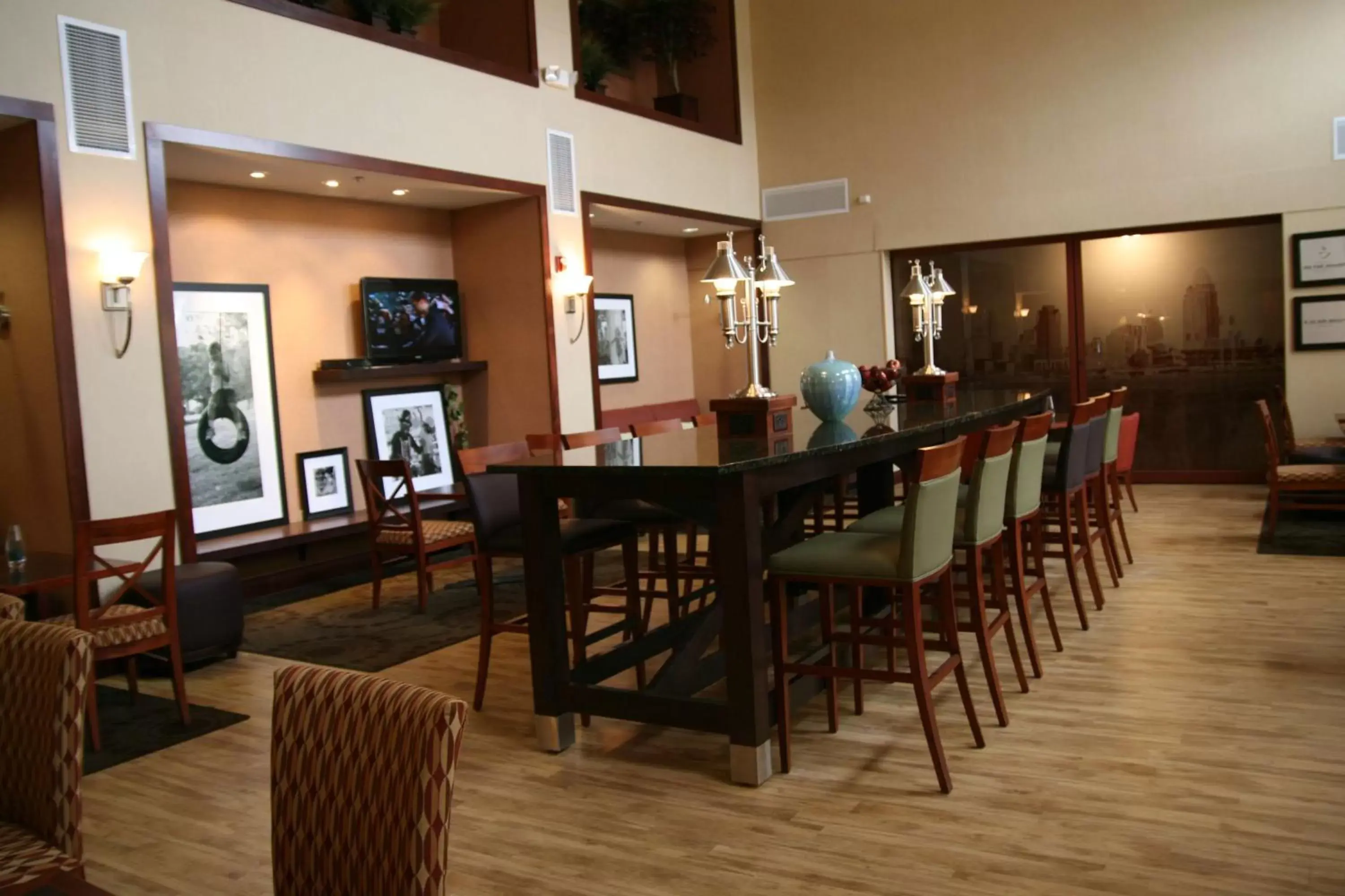 Lobby or reception in Hampton Inn & Suites Wilder