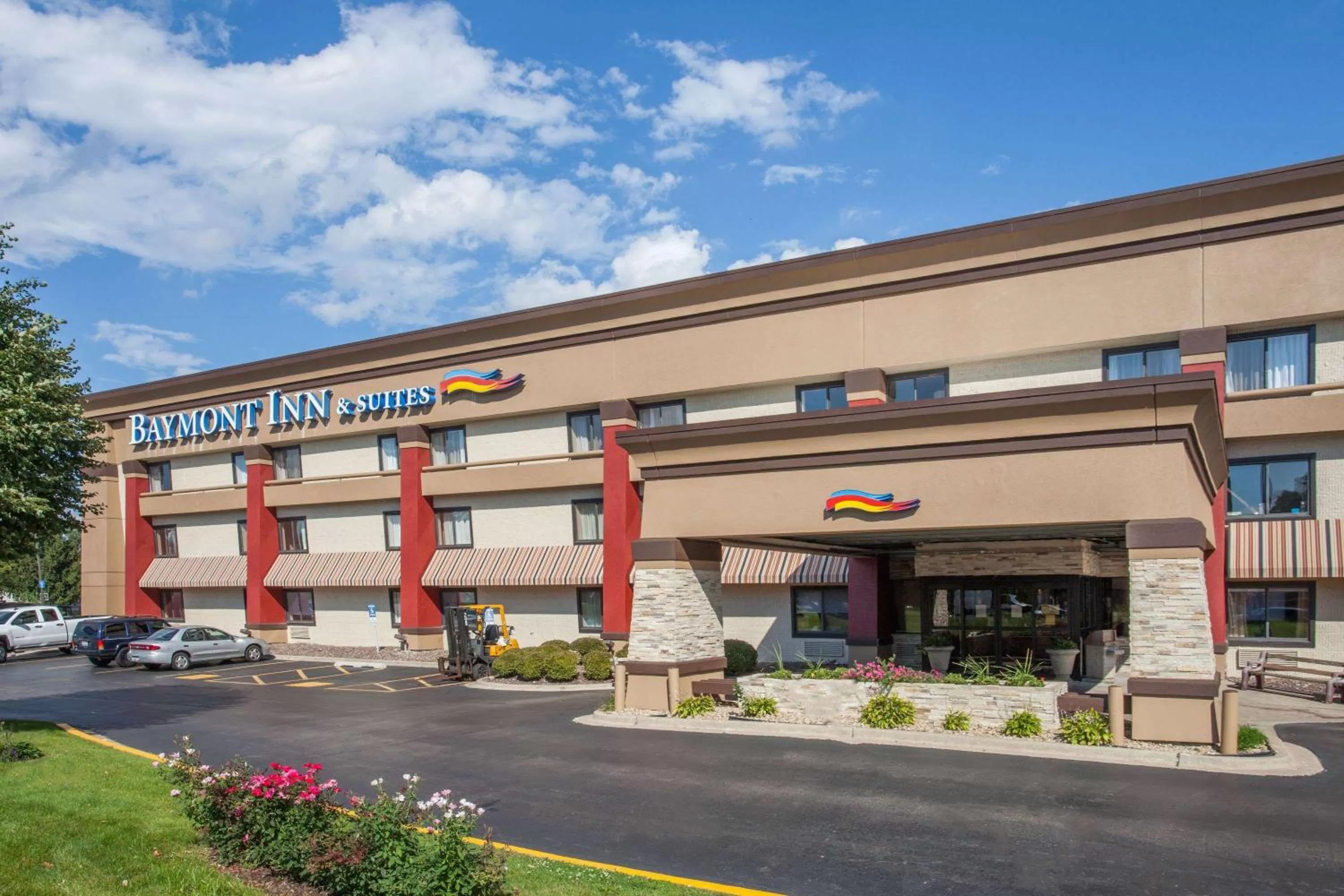 Property building in Baymont by Wyndham Chicago/Alsip