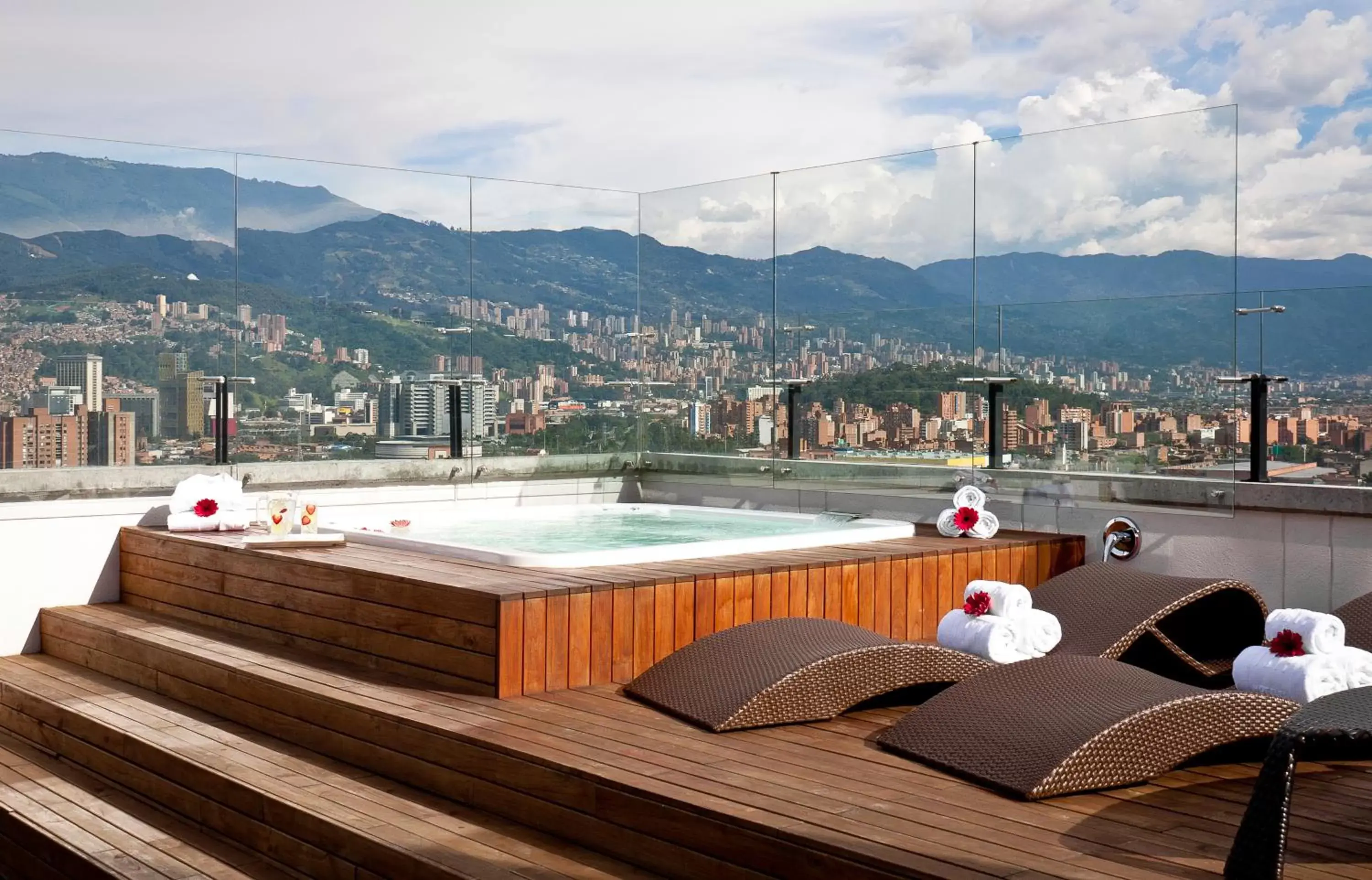 Day in Tequendama Hotel Medellín - Estadio