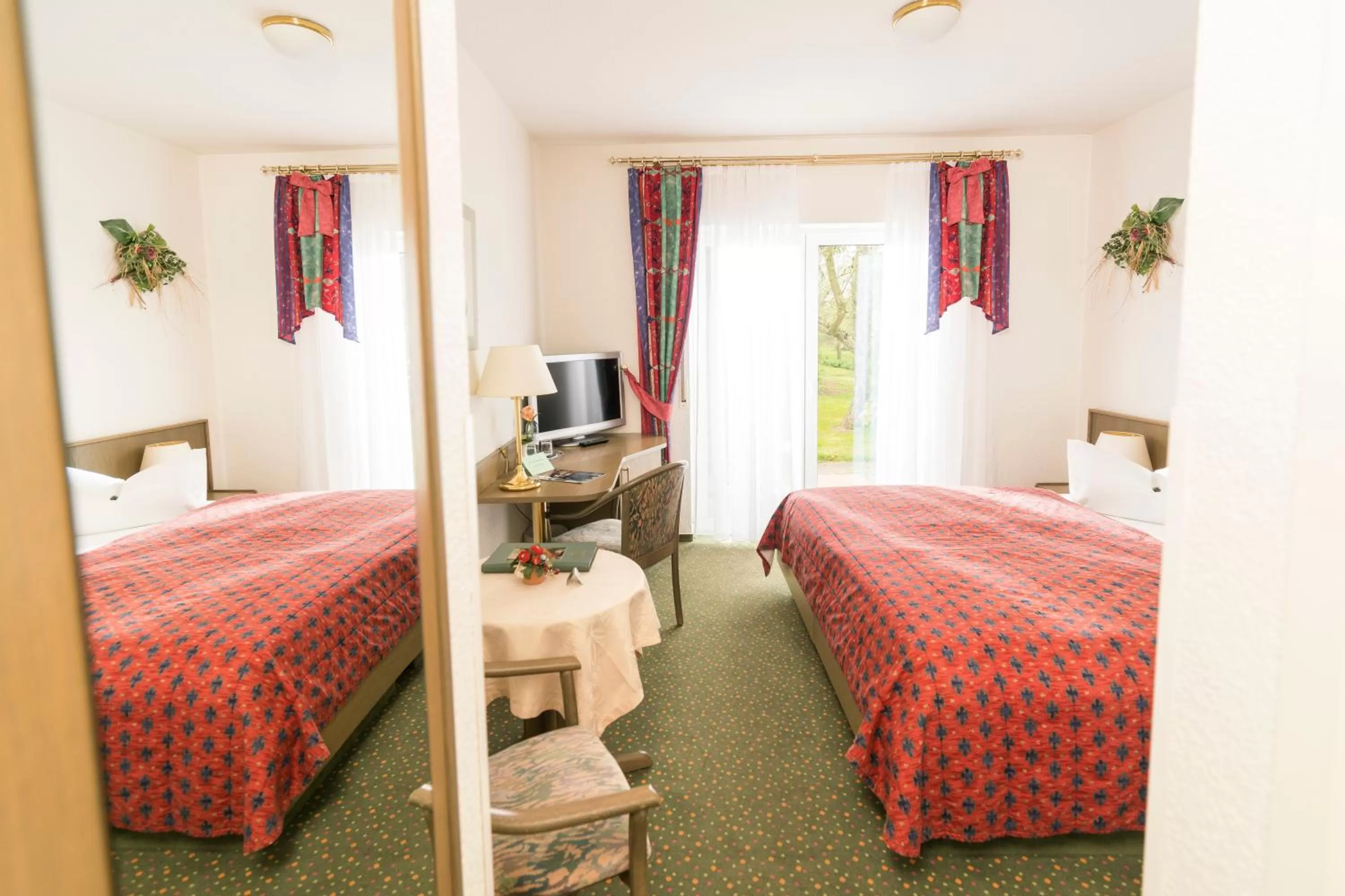 Photo of the whole room, Bed in Das FRITZ Hotel