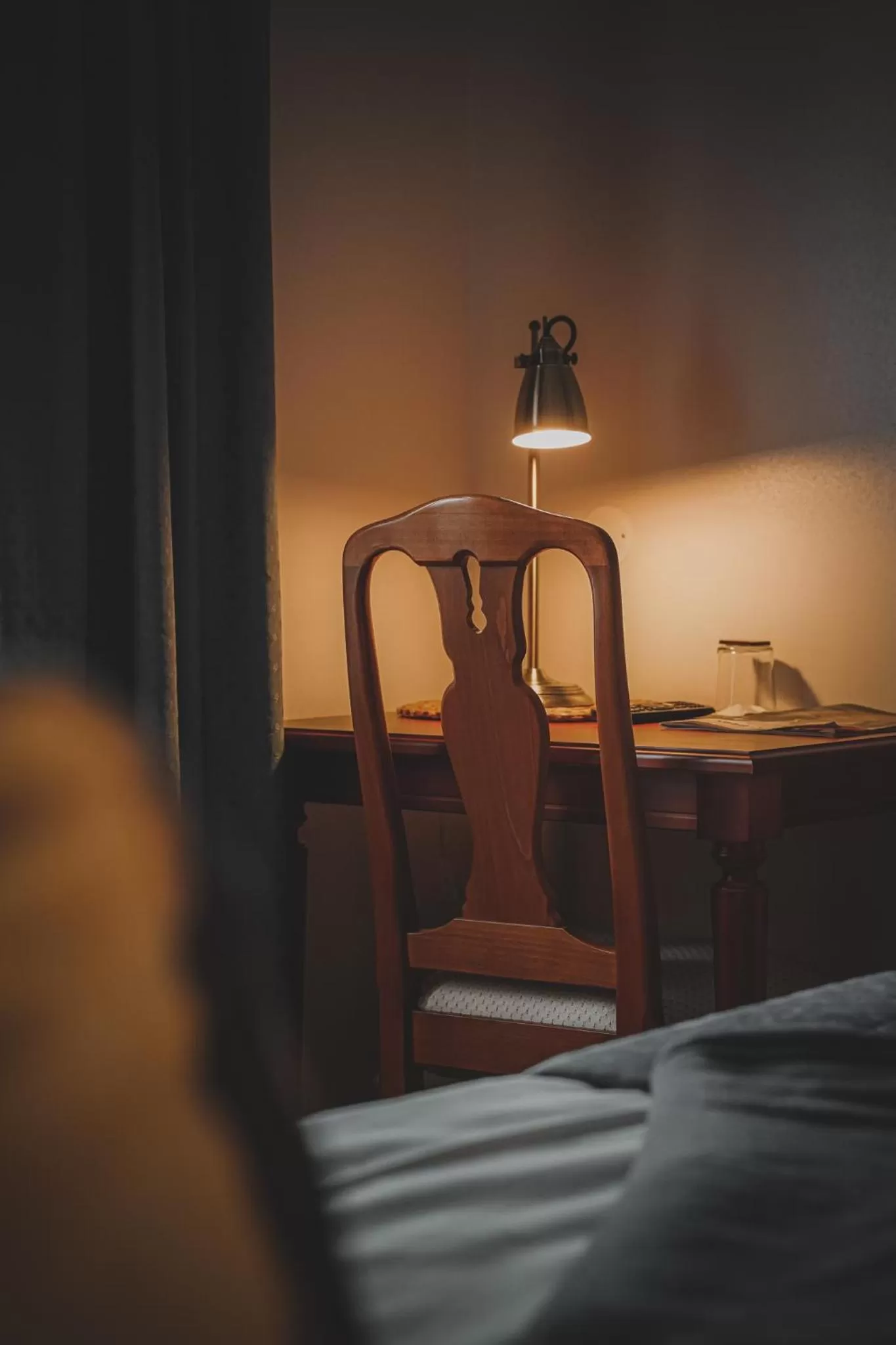 Photo of the whole room, Bed in Mojo Hotell