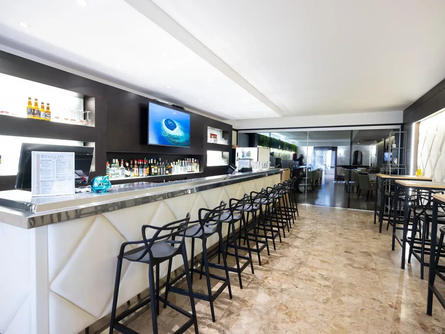 TV and multimedia, Restaurant/Places to Eat in Hotel Revellata