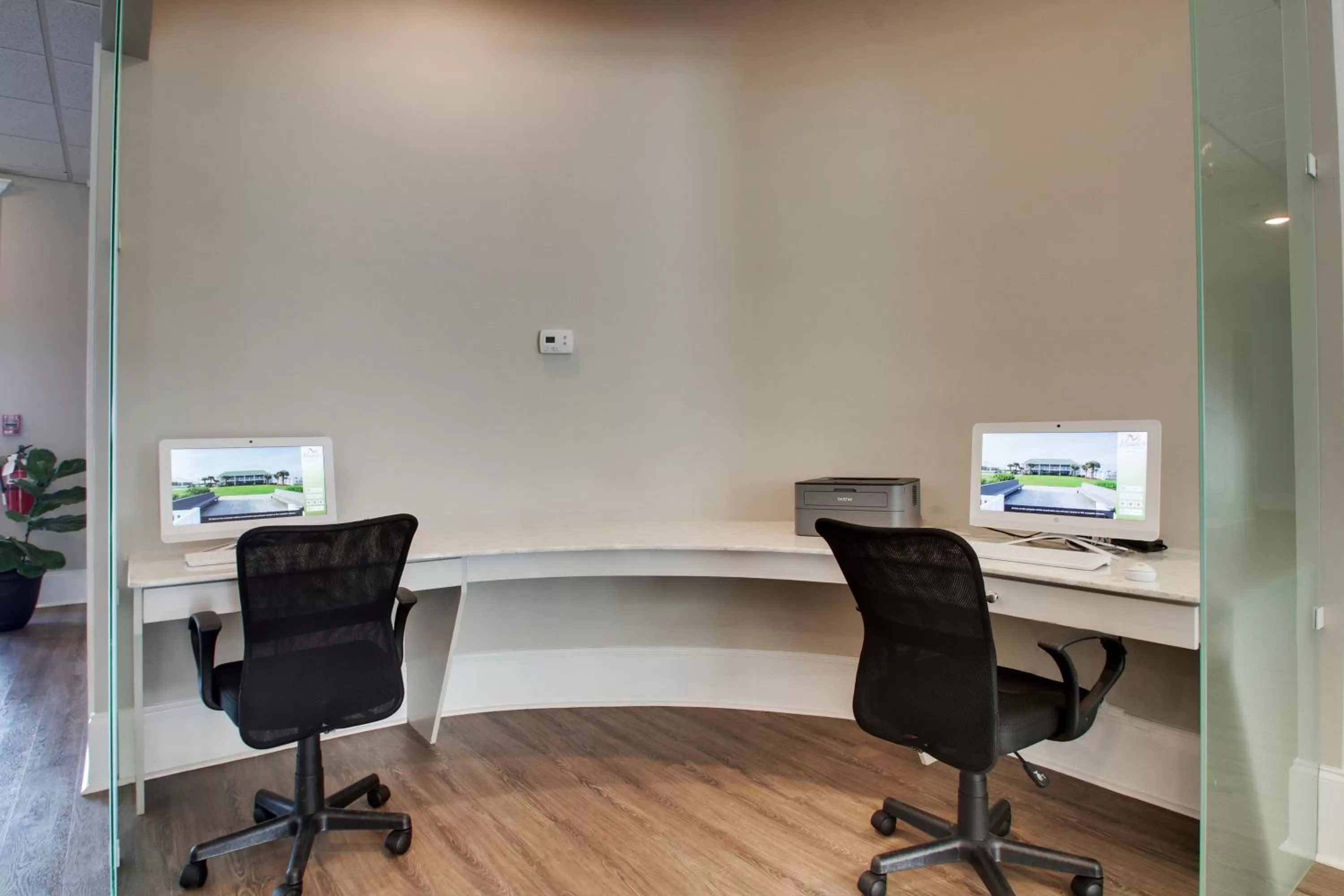 Business facilities in Islander Hotel & Resort