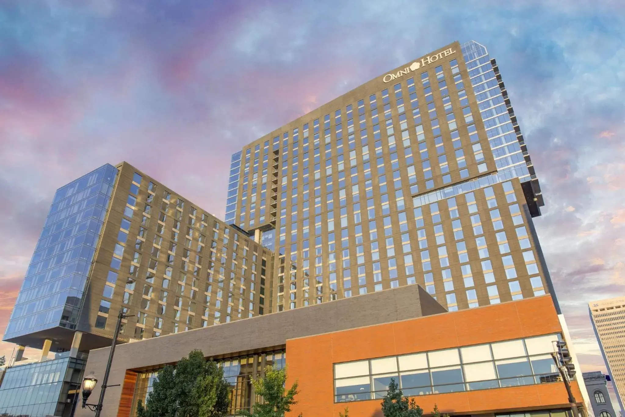 Property building in Omni Louisville Hotel Property building in Omni Louisville Hotel