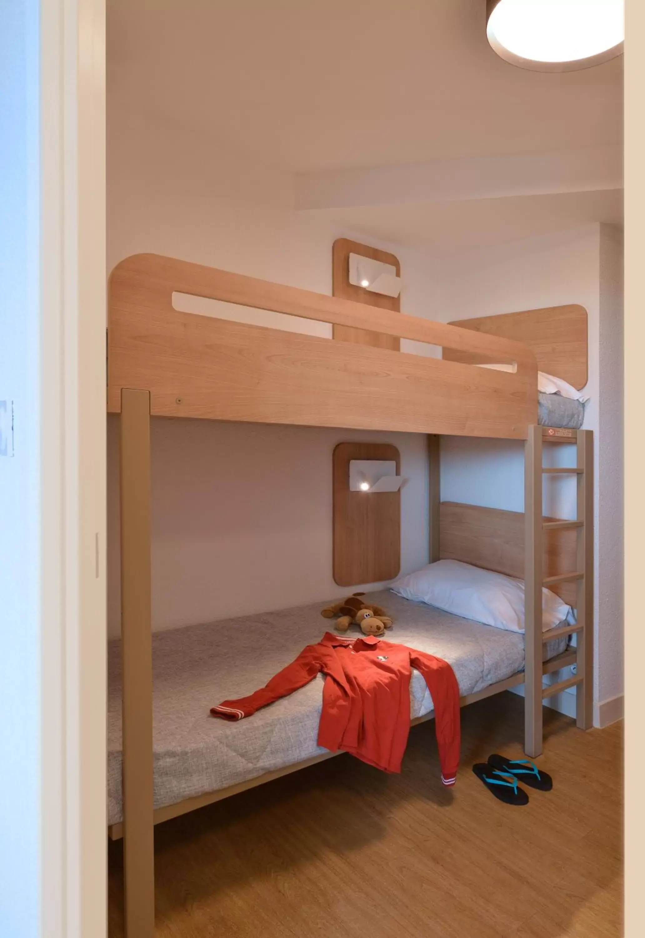 Bunk Bed in Residence Residéal Antibes