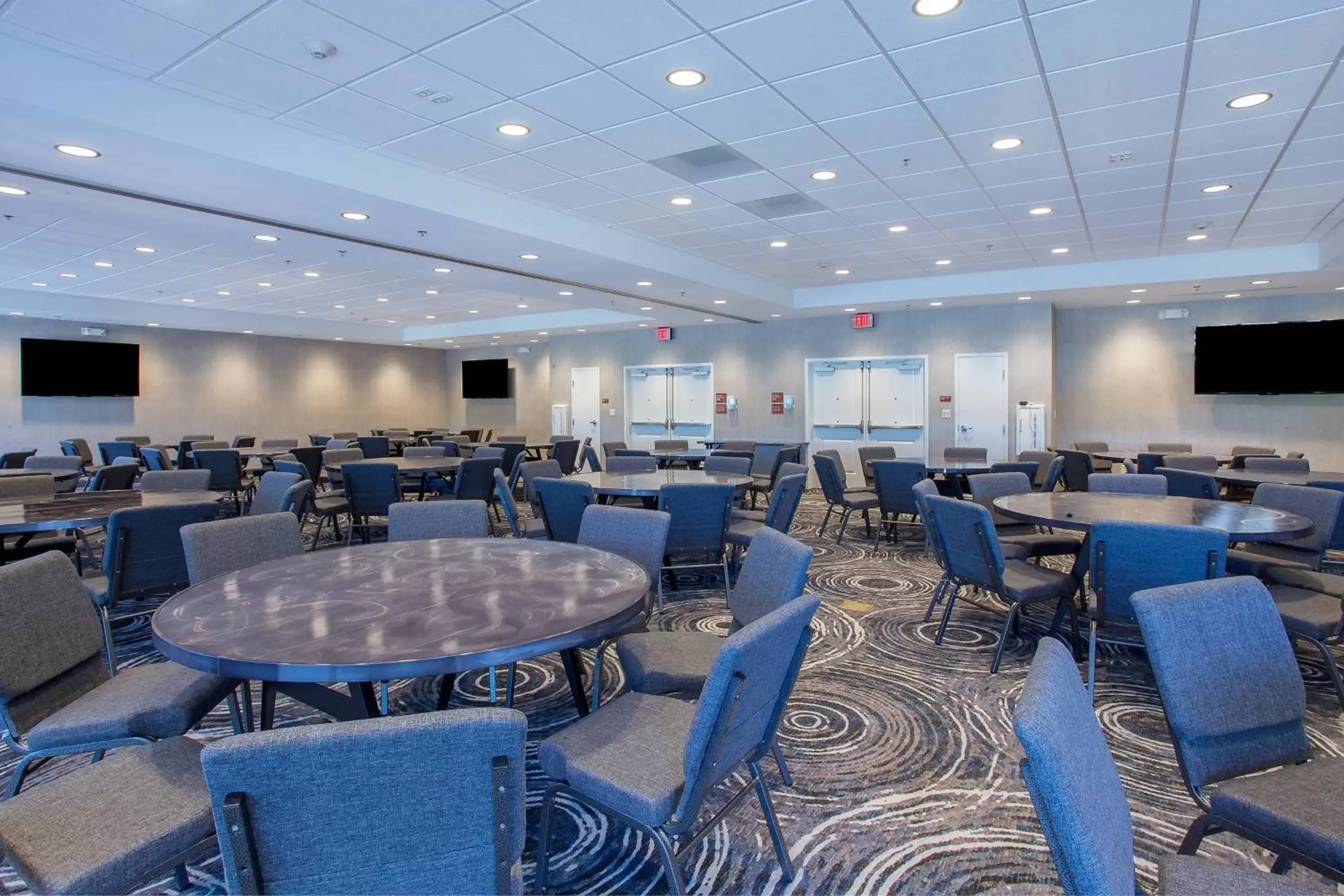 Meeting/conference room, Restaurant/Places to Eat in TownePlace Suites by Marriott Knoxville Oak Ridge