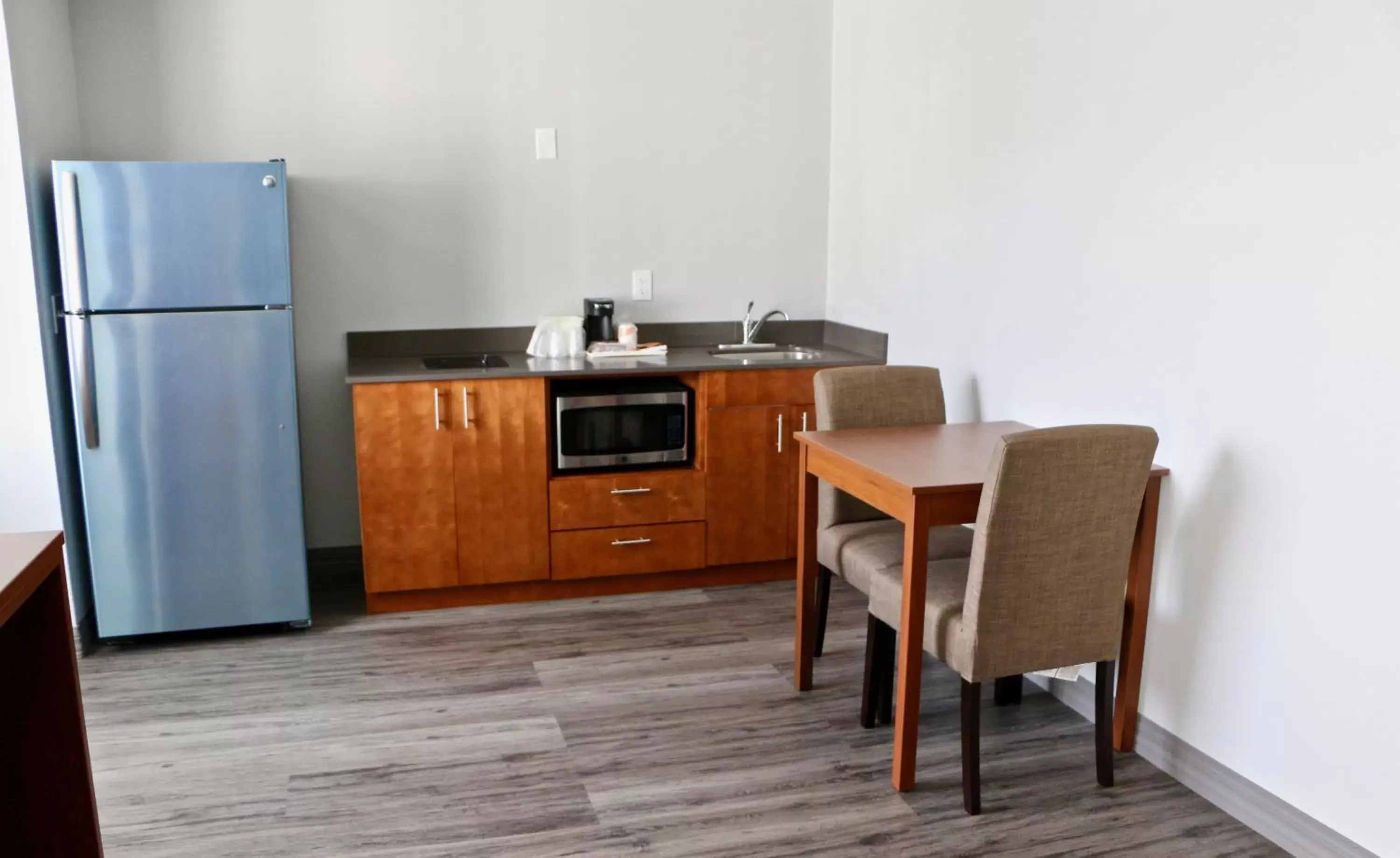 Kitchen/Kitchenette in Quality Inn & Suites Watertown Fort Drum