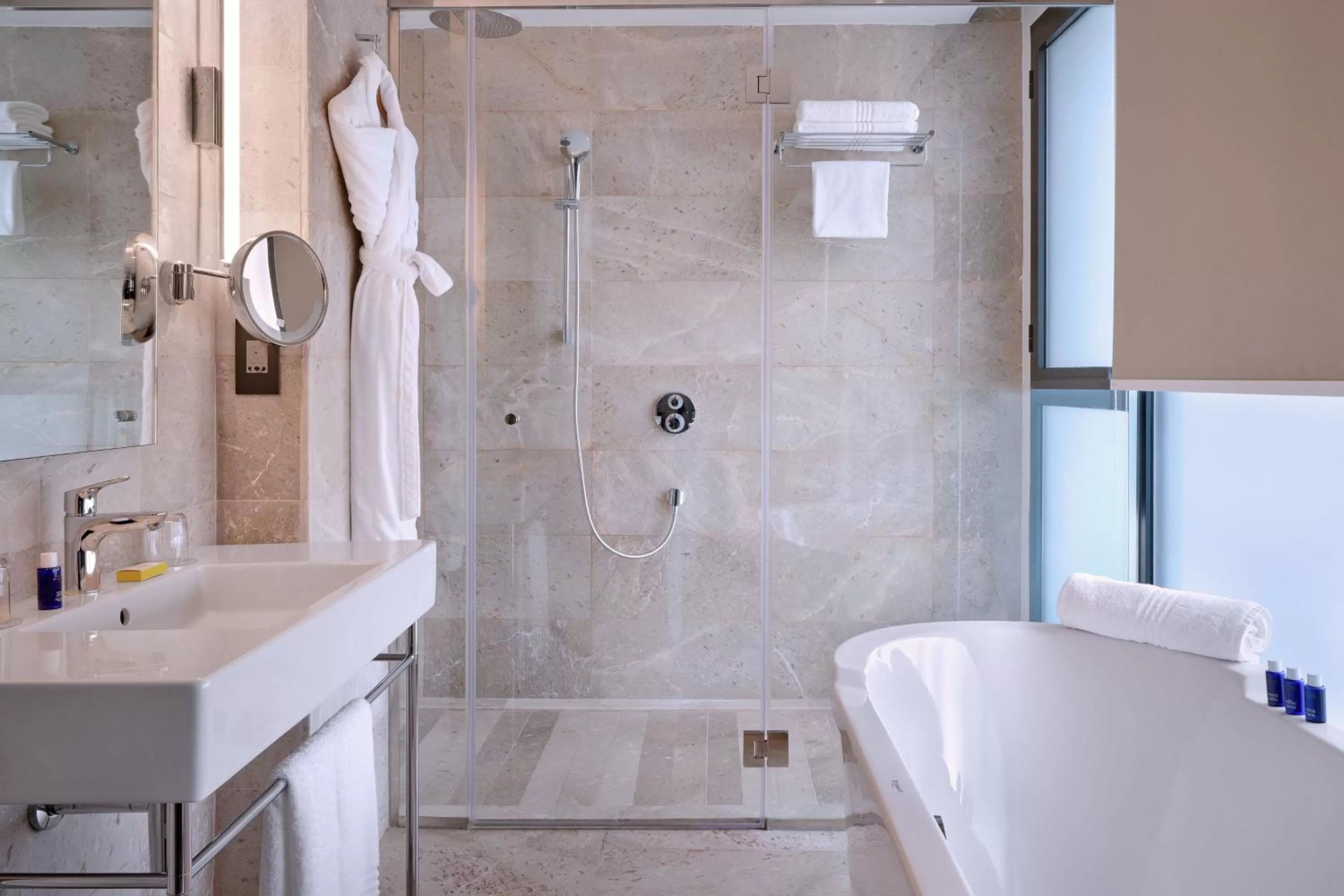 Bathroom in Tunis Marriott Hotel