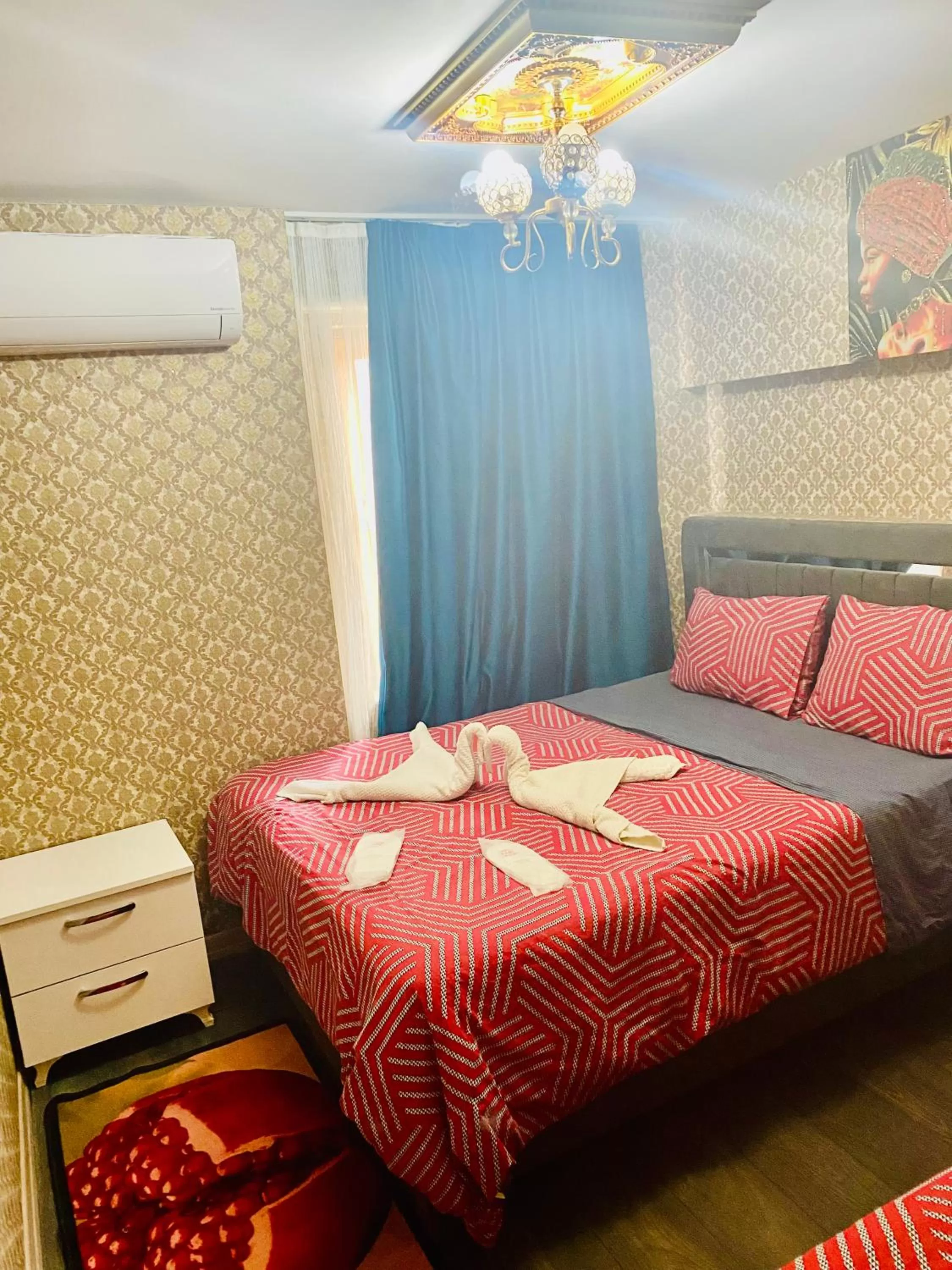 Bedroom, Bed in White Suites Hotel İstanbul