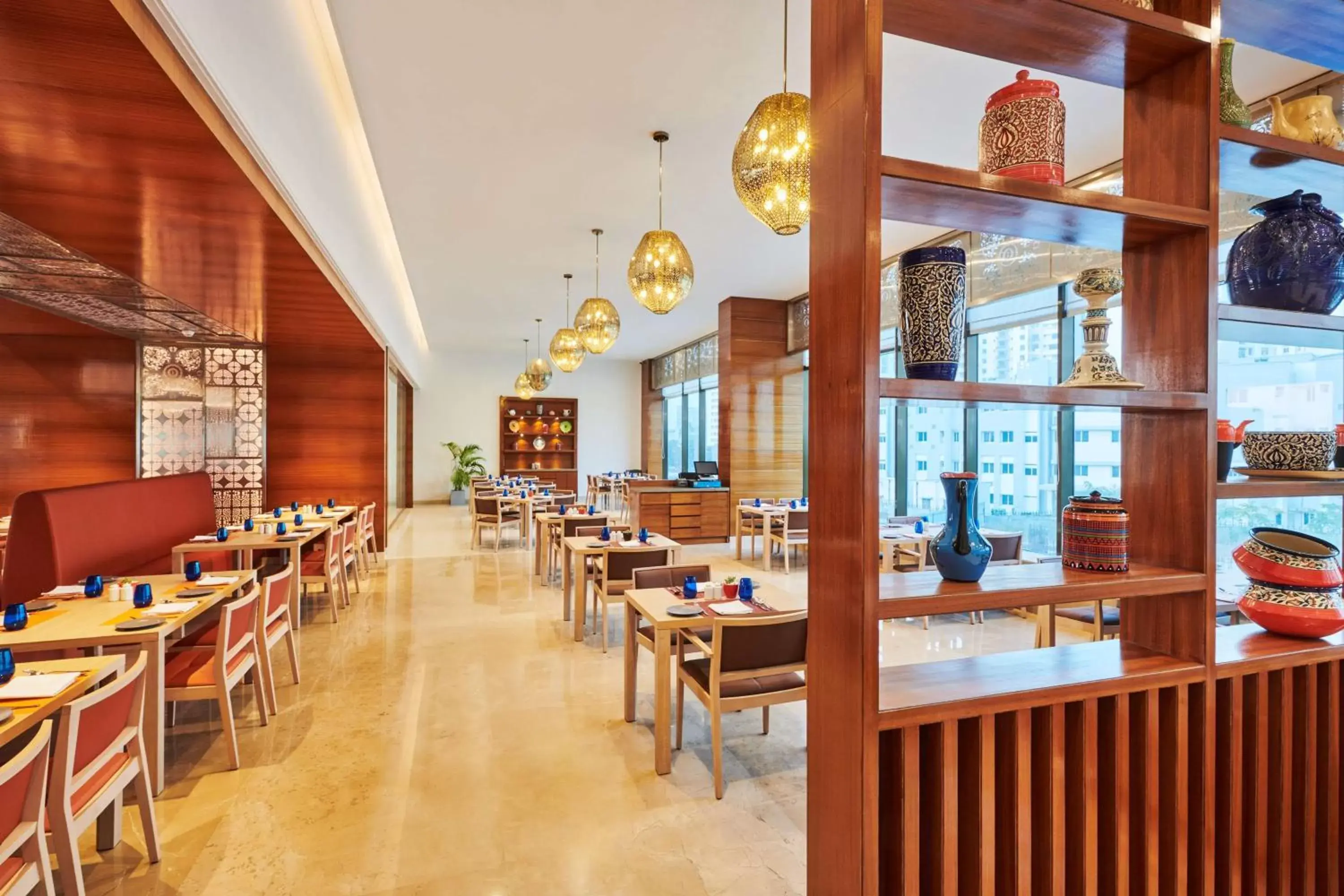 Dining area, Restaurant/Places to Eat in Hilton Garden Inn Lucknow