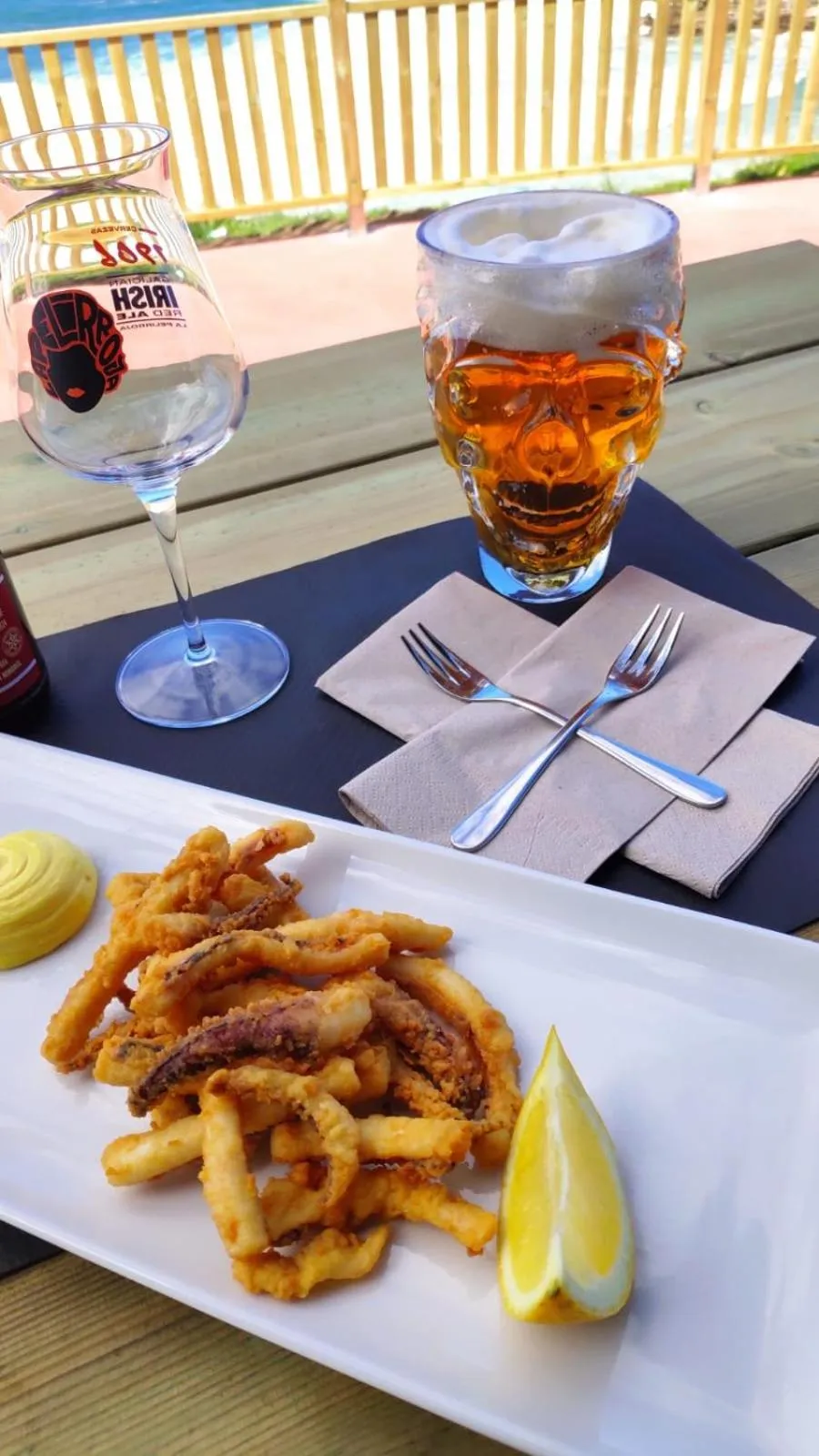 Restaurant/places to eat in Hotel El Castillo de Los Locos