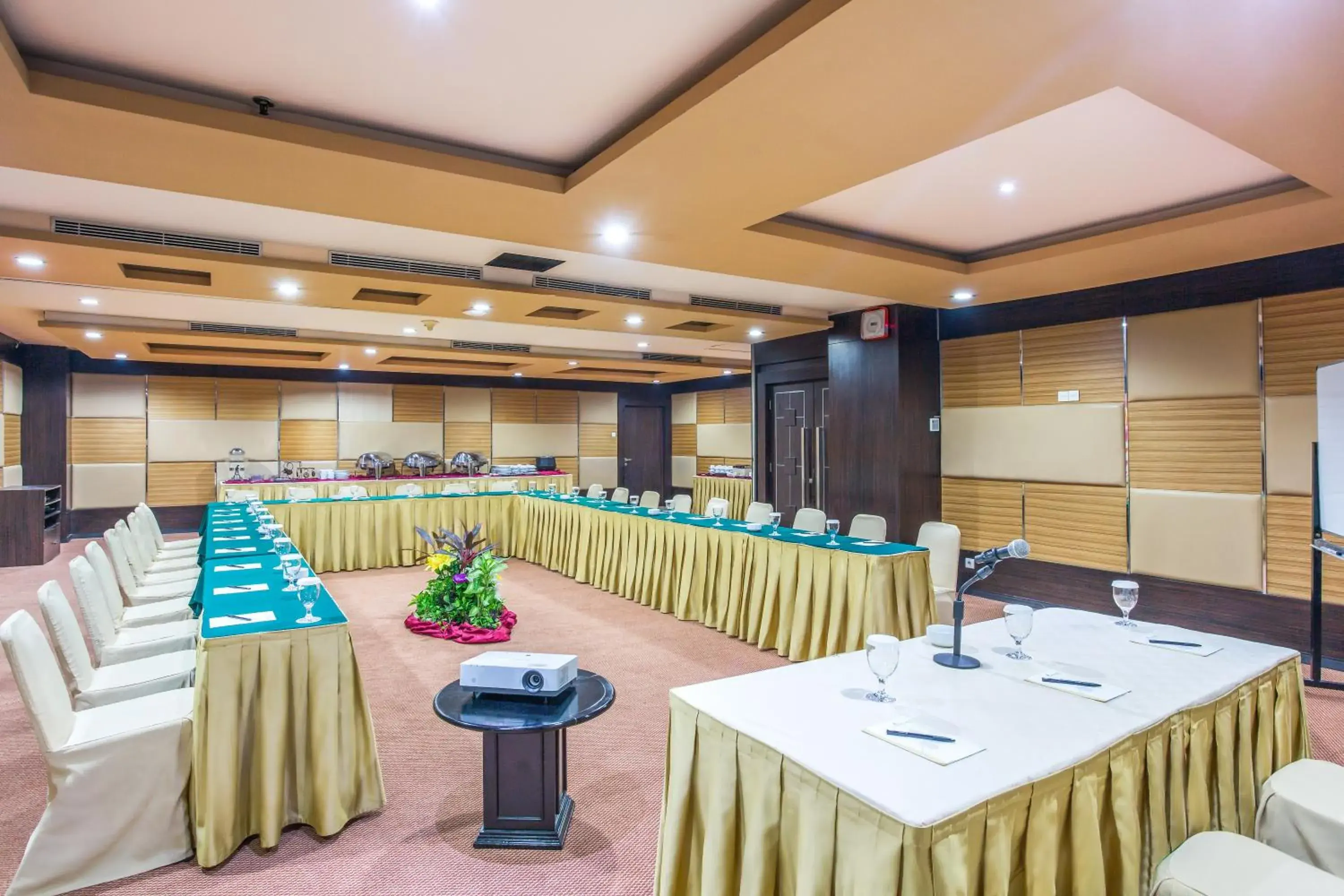 Banquet/Function facilities in Orchardz Jayakarta Hotel