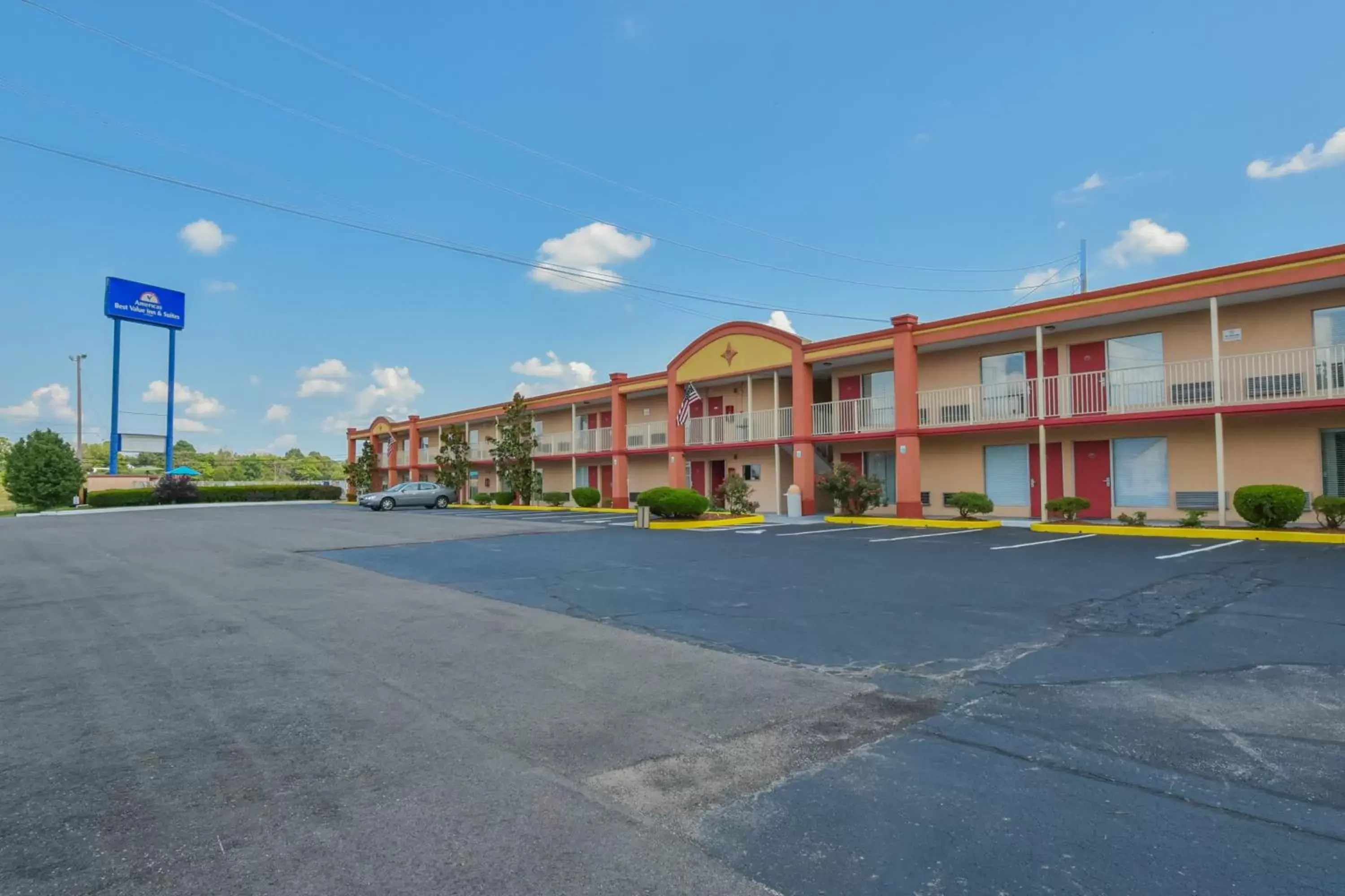 Facade/entrance, Property Building in Americas Best Value Inn & Suites Williamstown