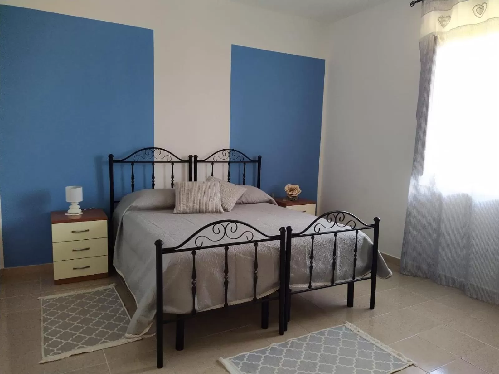 Photo of the whole room, Bed in VILLA MARTA a due passi dalla clinica ortopedica Rizzoli e da Villa Santa Teresa