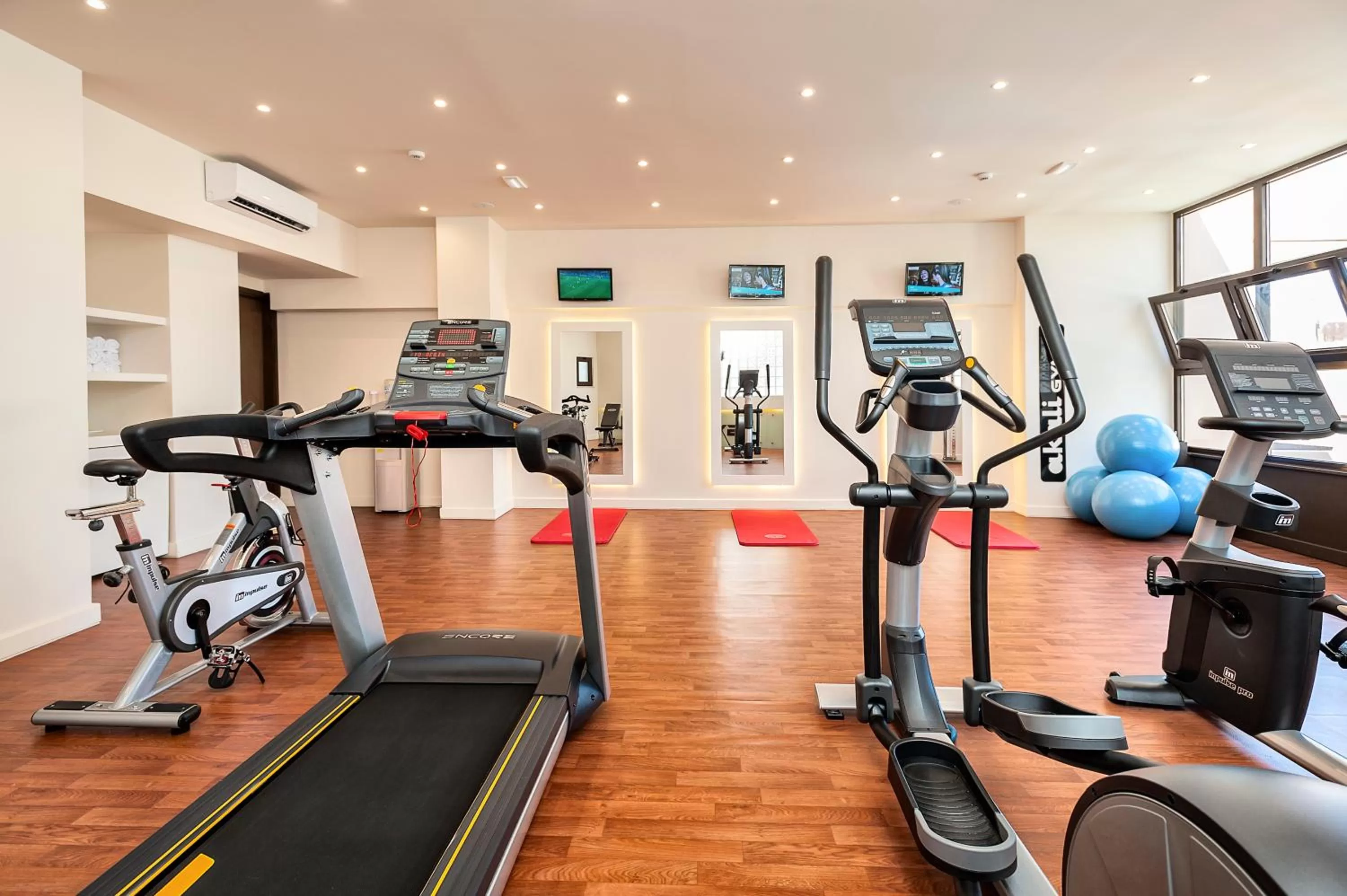 Fitness centre/facilities in Civitel Akali Hotel