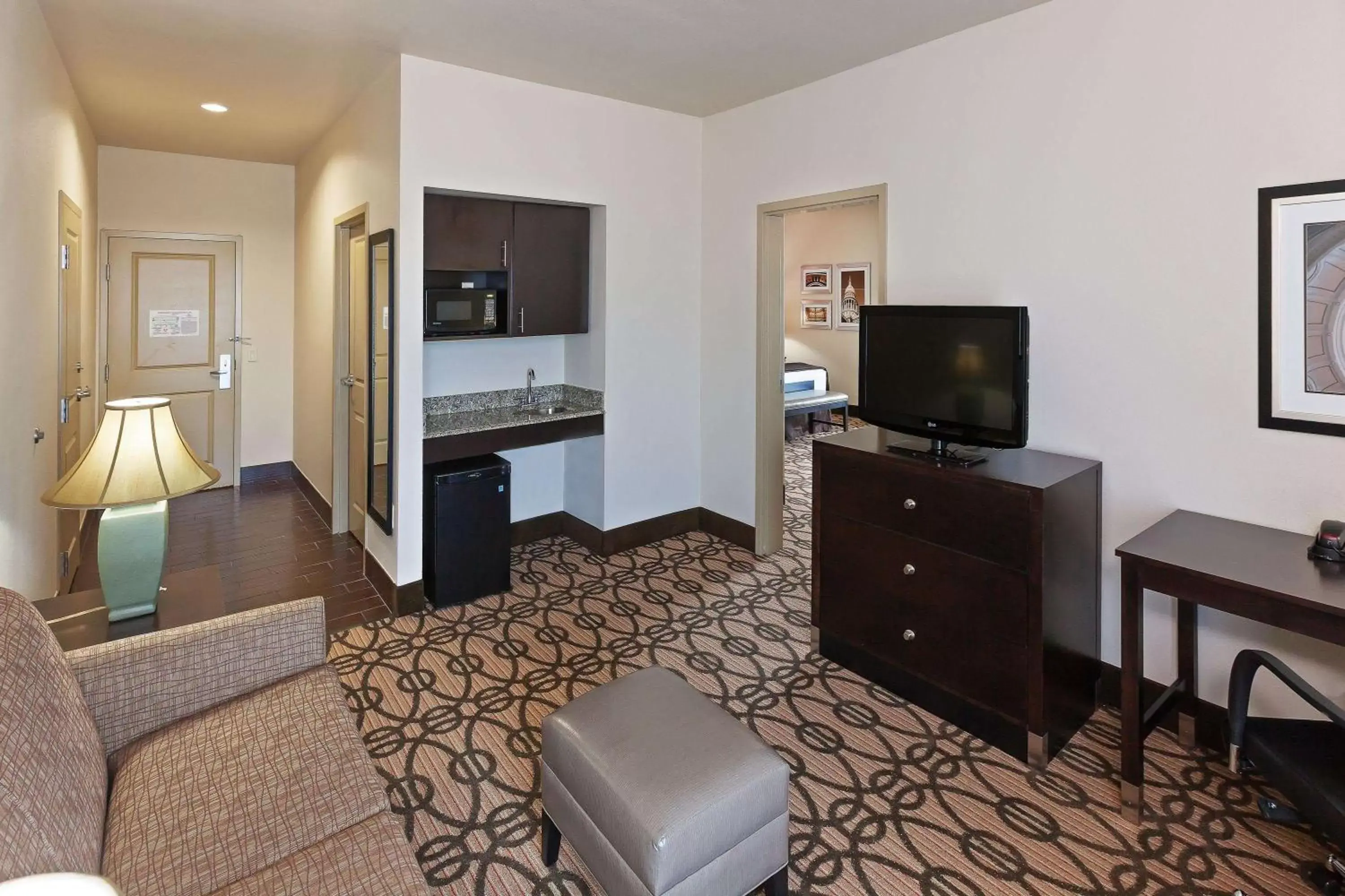 Deluxe Executive Suite with View - Non-Smoking in La Quinta by Wyndham Pearsall