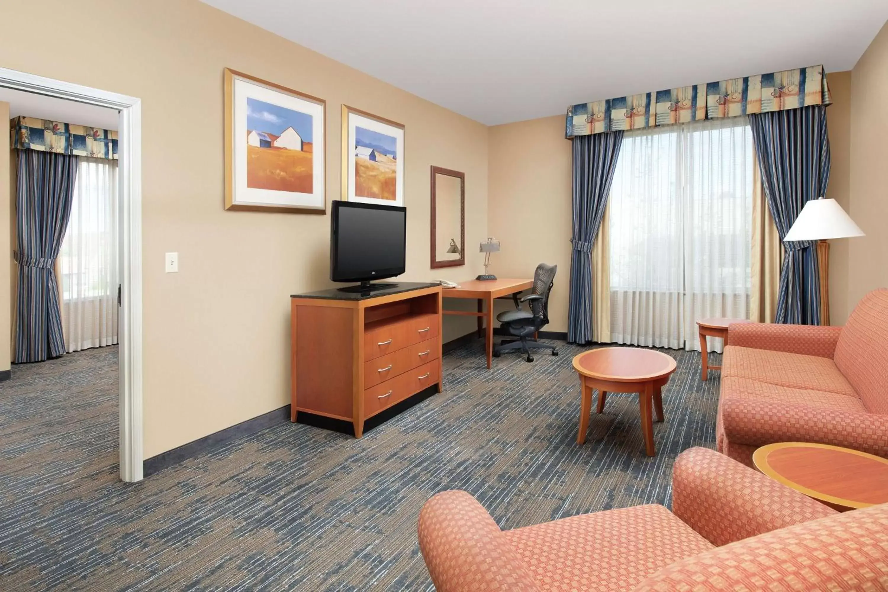 Living room in Hilton Garden Inn Yakima Downtown Living room in Hilton Garden Inn Yakima Downtown