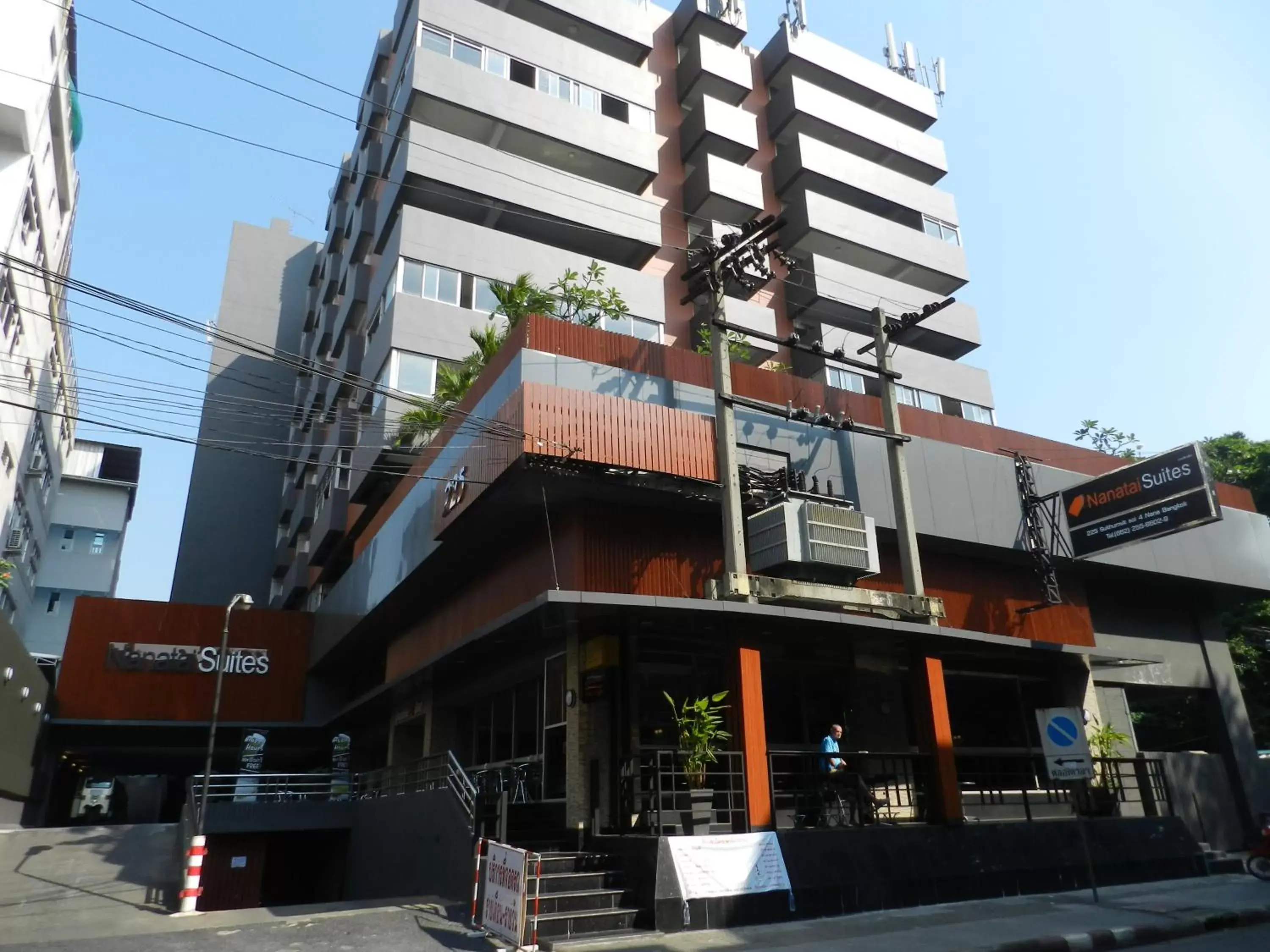 Facade/entrance, Property Building in Nanatai Suites