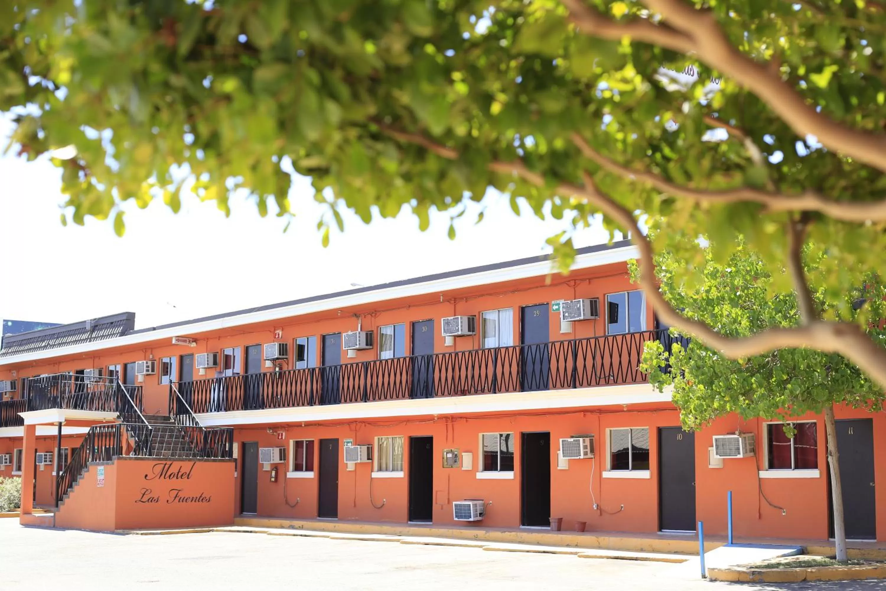 Property building in Motel Las Fuentes