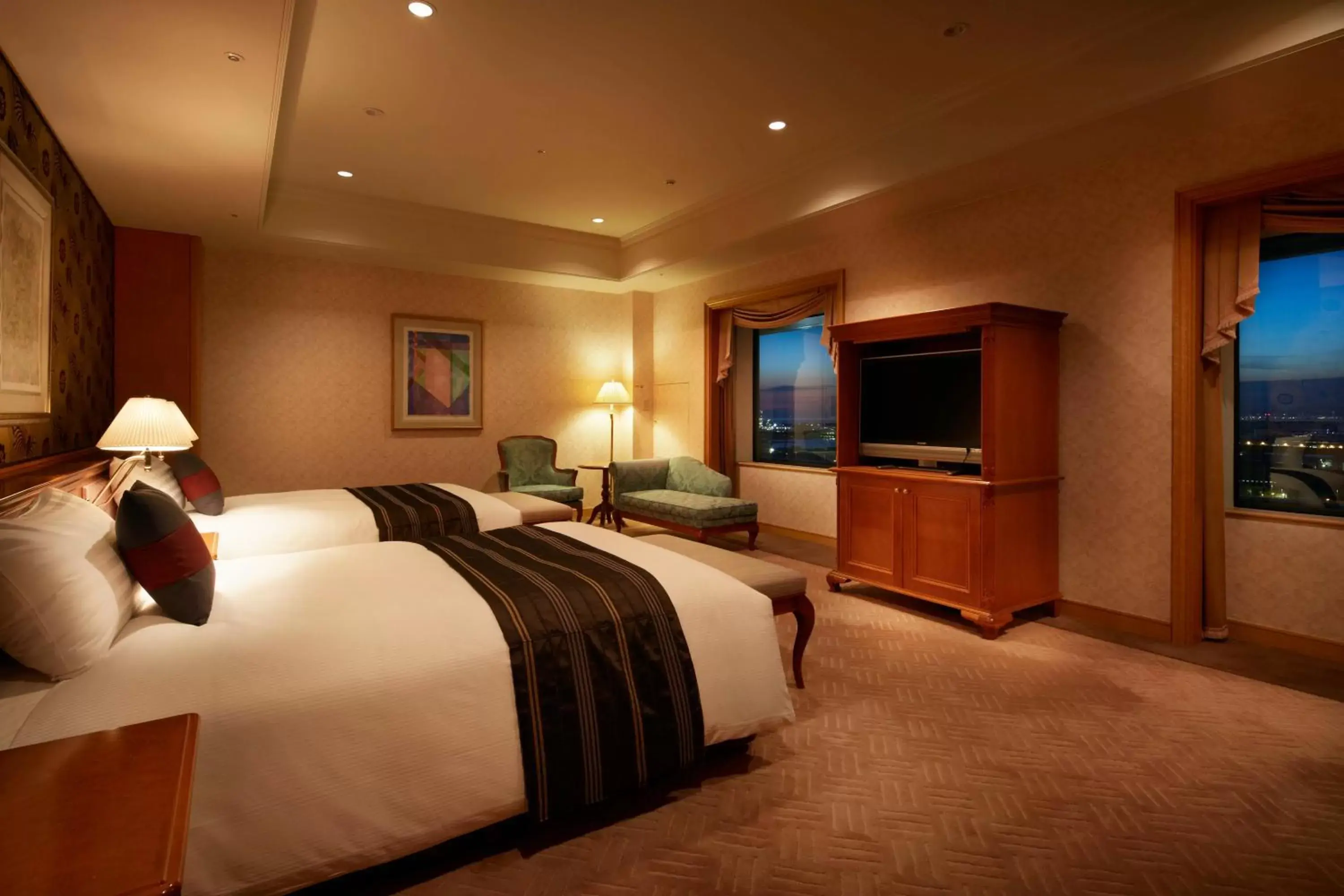 Bedroom, TV/Entertainment Center in Hotel Agora Regency Osaka Sakai