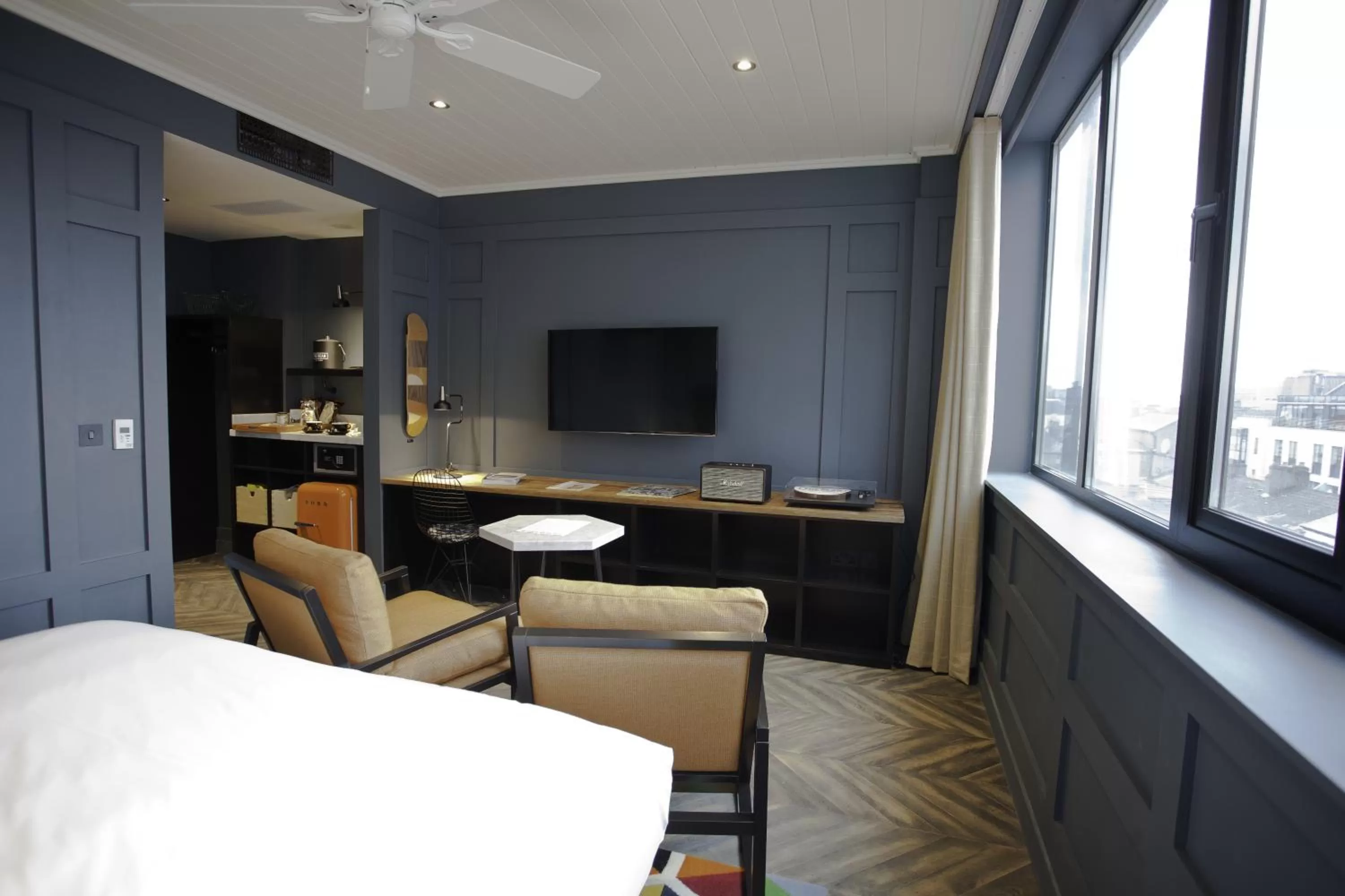 Bedroom, Bed in The Dean Dublin