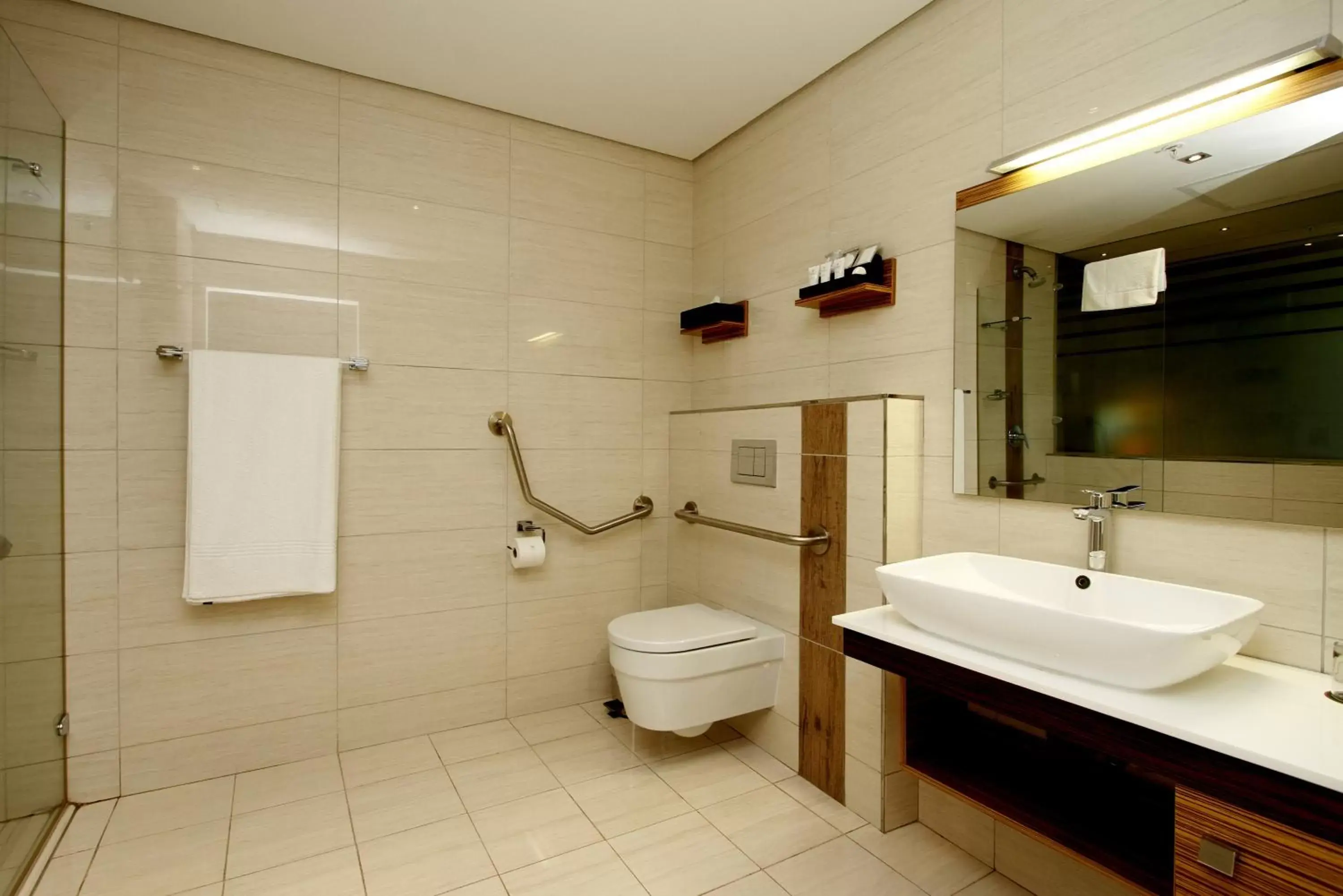 Bathroom in Coastlands Umhlanga Hotel and Convention Centre