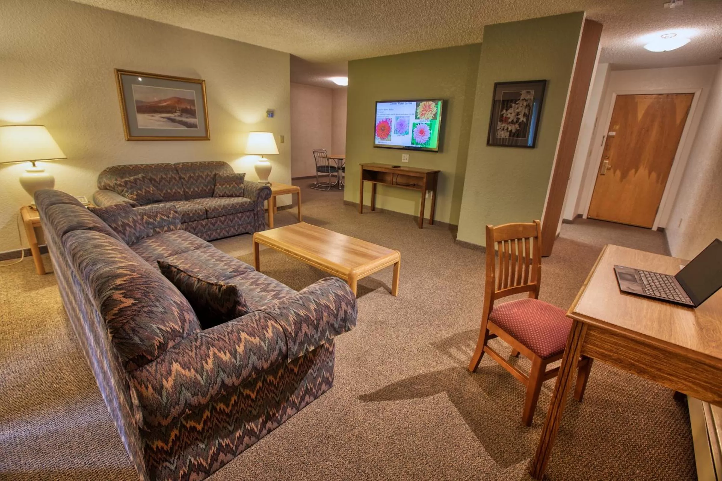 Living room in Wedgewood Resort