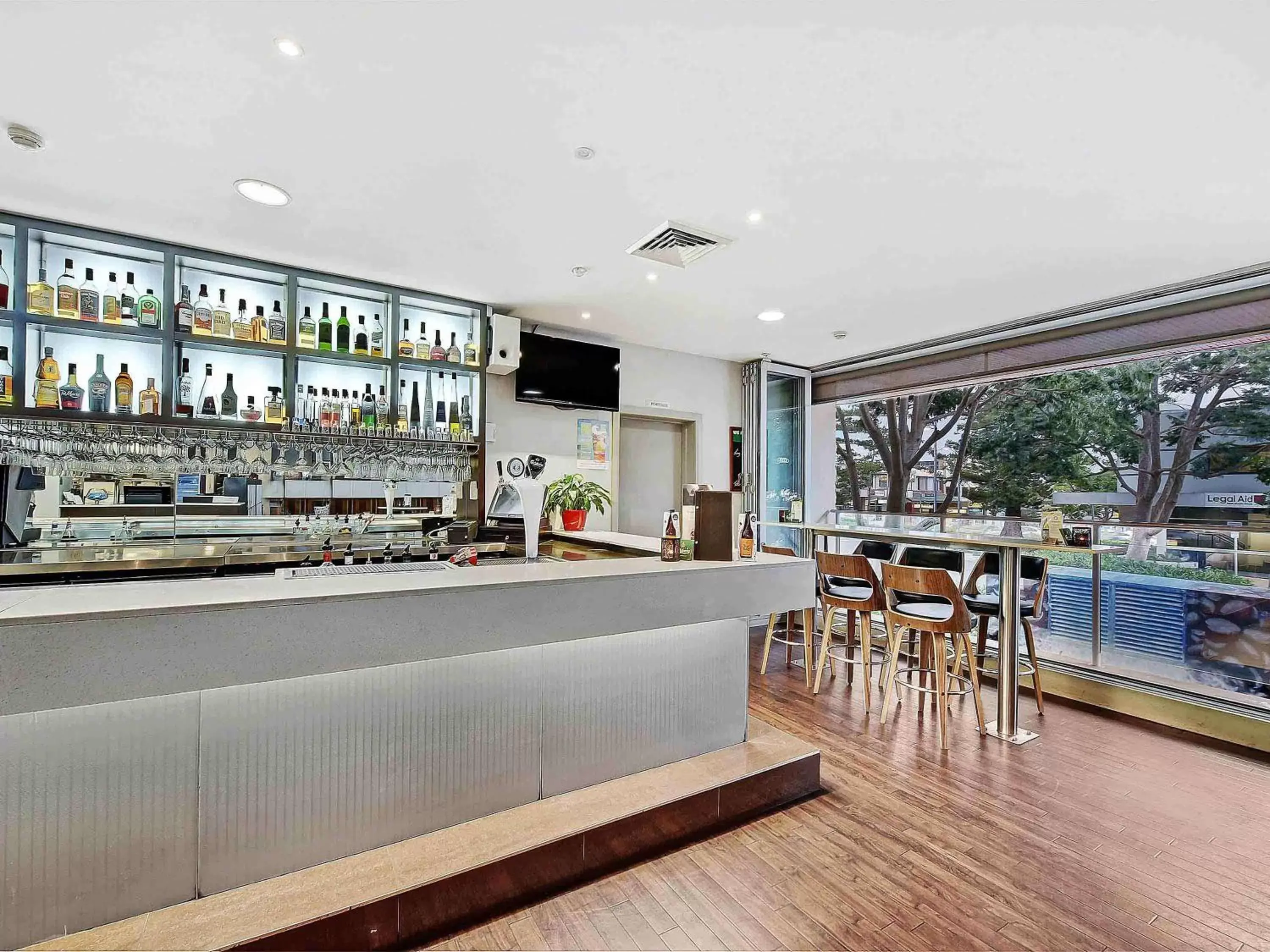 Restaurant/places to eat, Lounge/Bar in Mercure Centro Port Macquarie