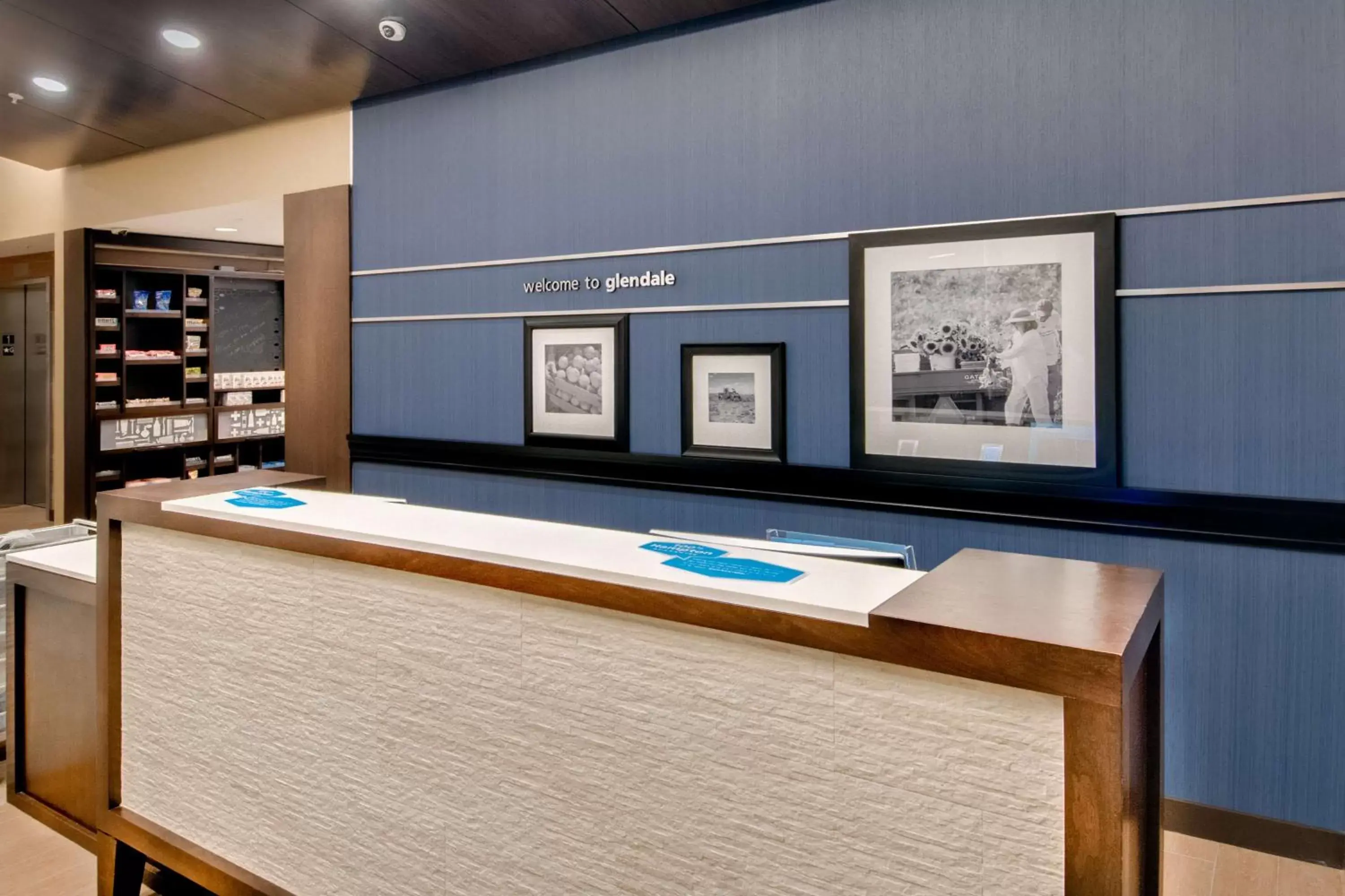 Lobby or reception, Lobby/Reception in Hampton Inn & Suites Los Angeles - Glendale