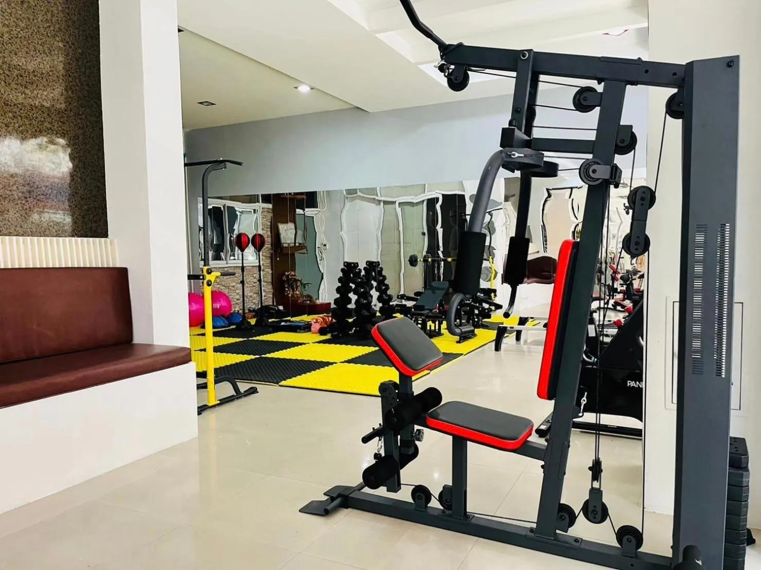 Fitness centre/facilities in PJ Patong Resortel