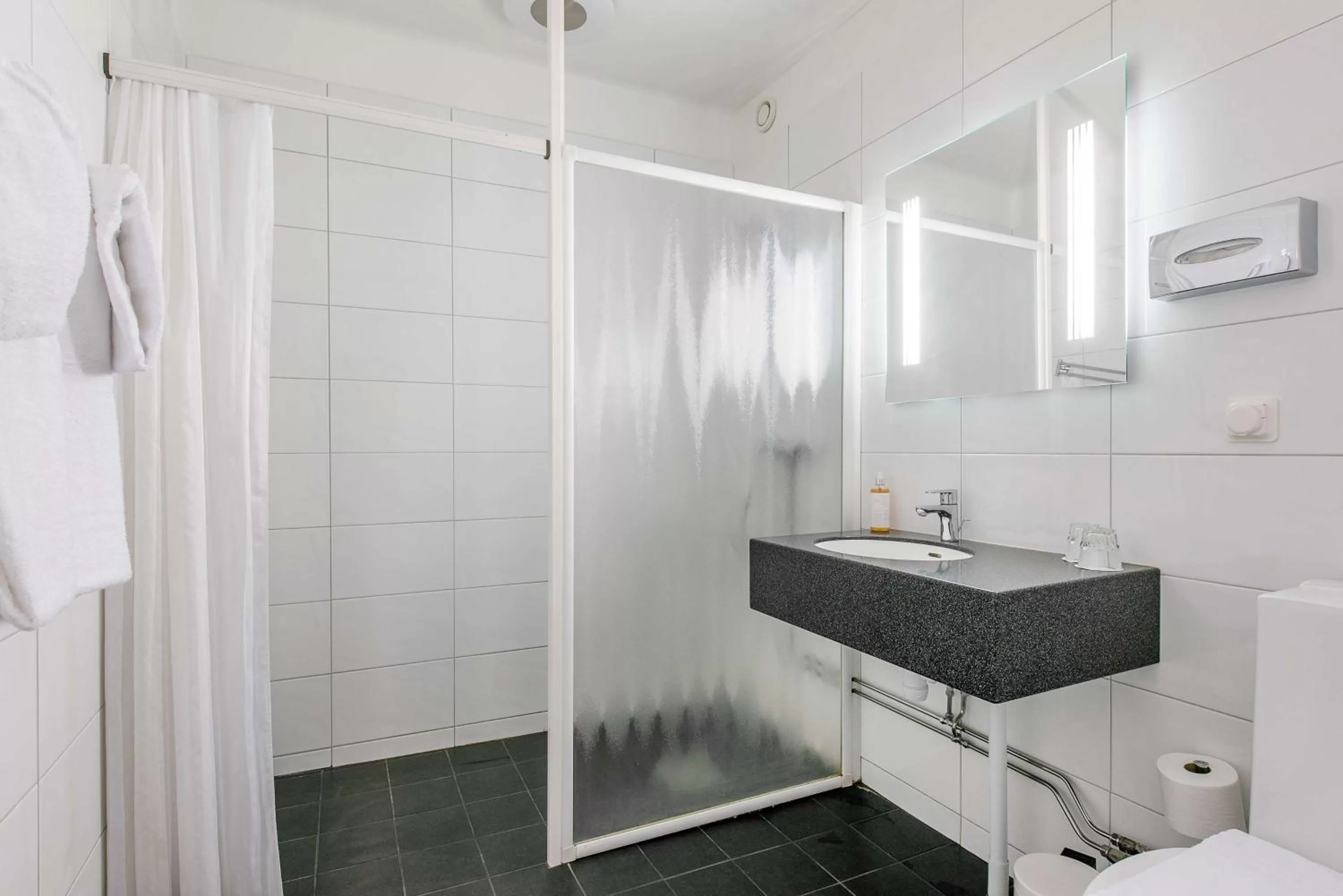 Bathroom in Centric Hotel