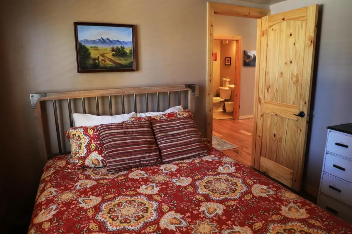 Bed in Zion Ponderosa Ranch Resort