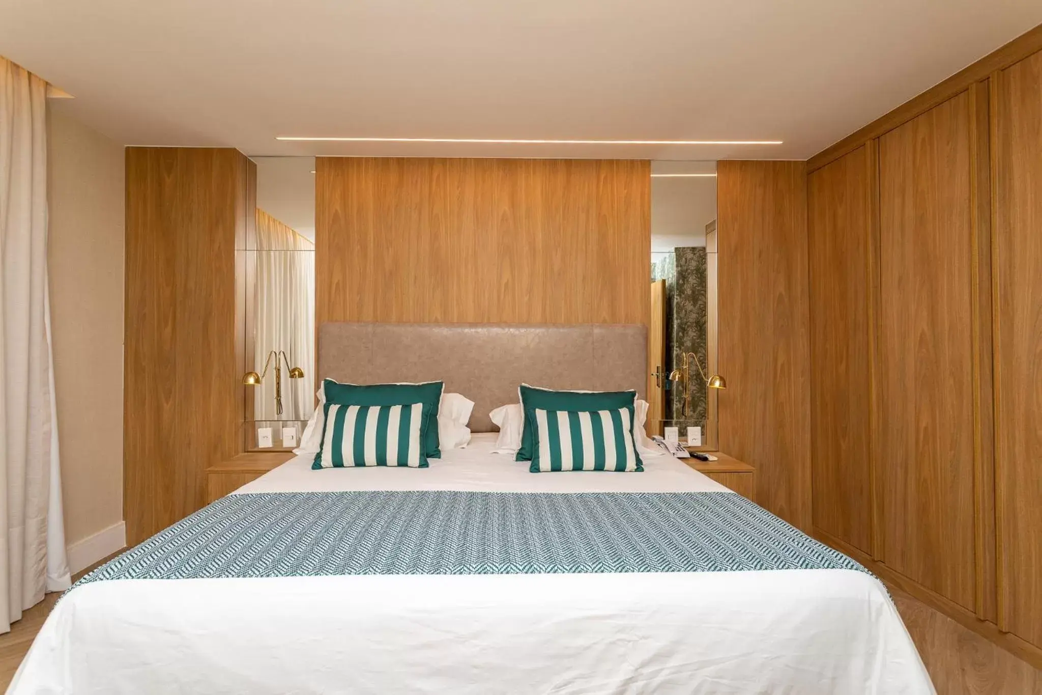 Photo of the whole room, Bed in Mar Ipanema Hotel Photo of the whole room, Bed in Mar Ipanema Hotel