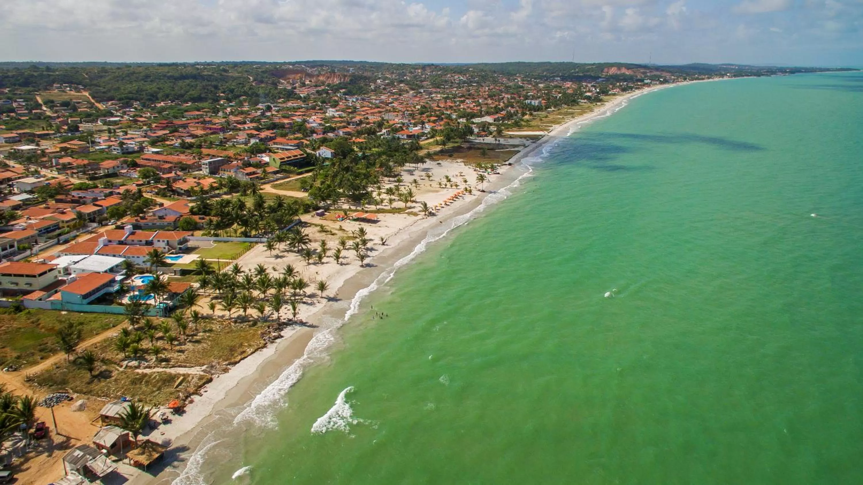 Property building in Manga Verde Beach Residence