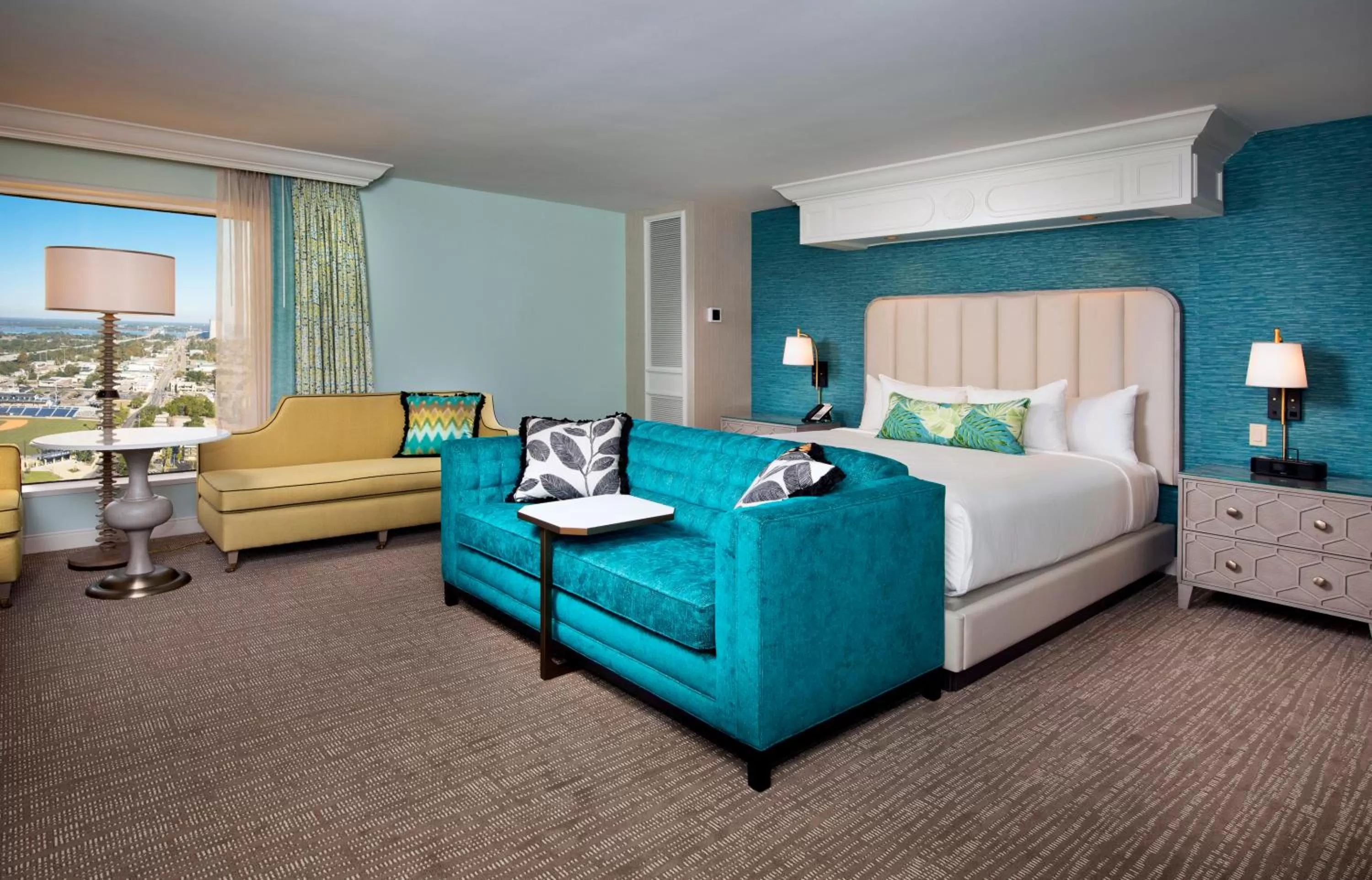 Bedroom, Bed in Beau Rivage Resort & Casino