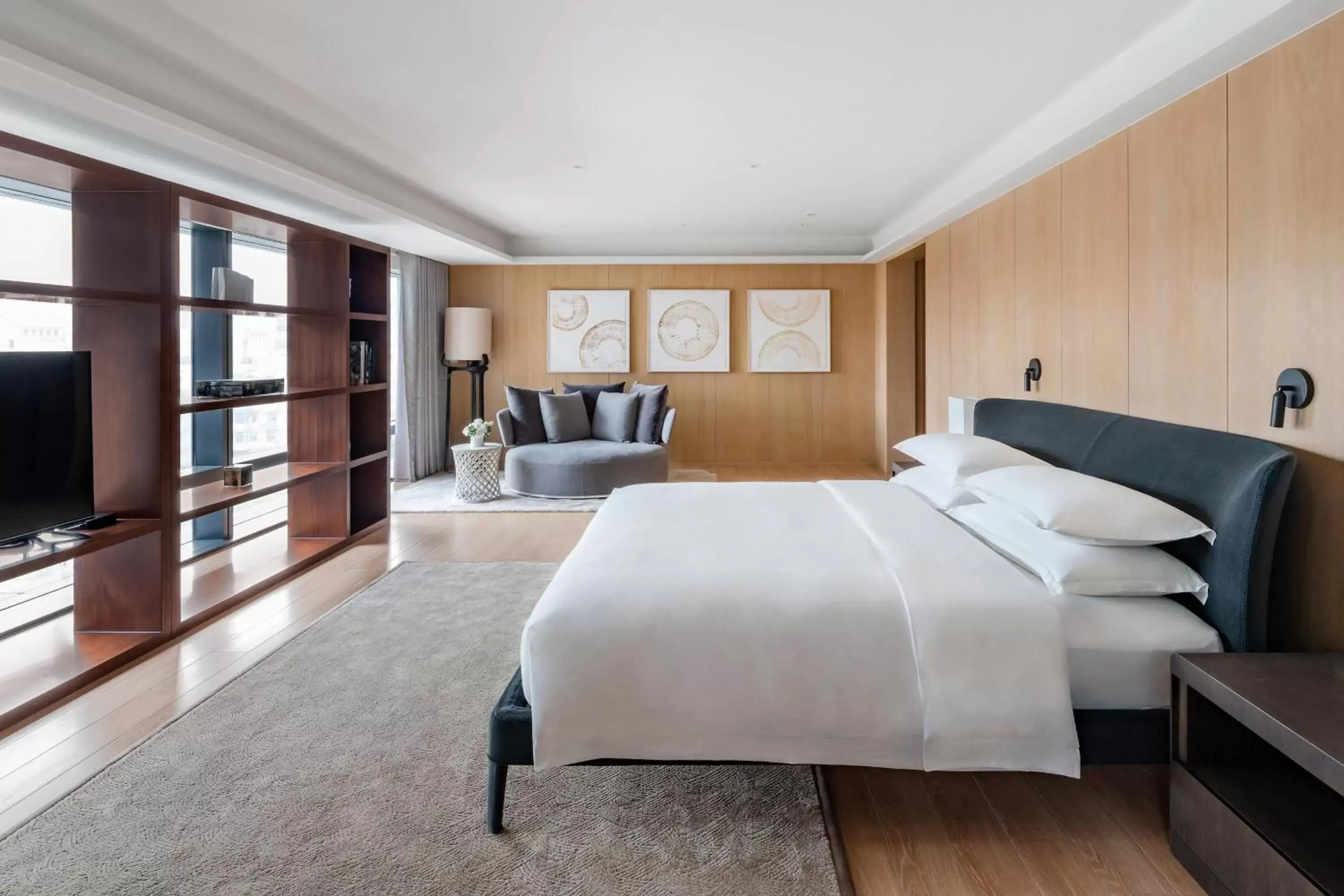 Bedroom, Bed in Taipei Marriott Hotel