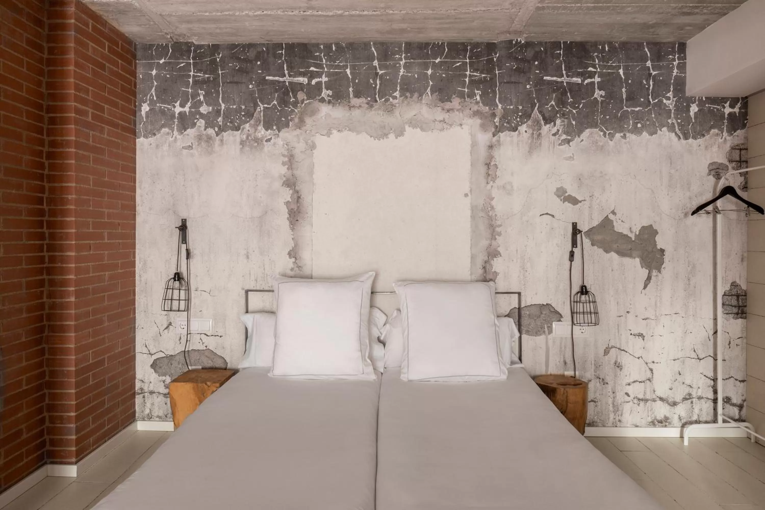 Bedroom, Bed in Barcelona Apartment Republica