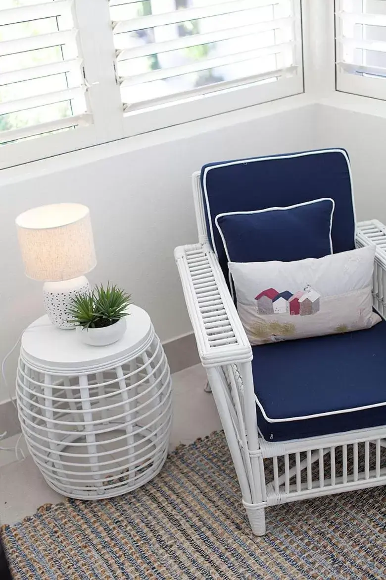 Seating area in Papillon Coolum